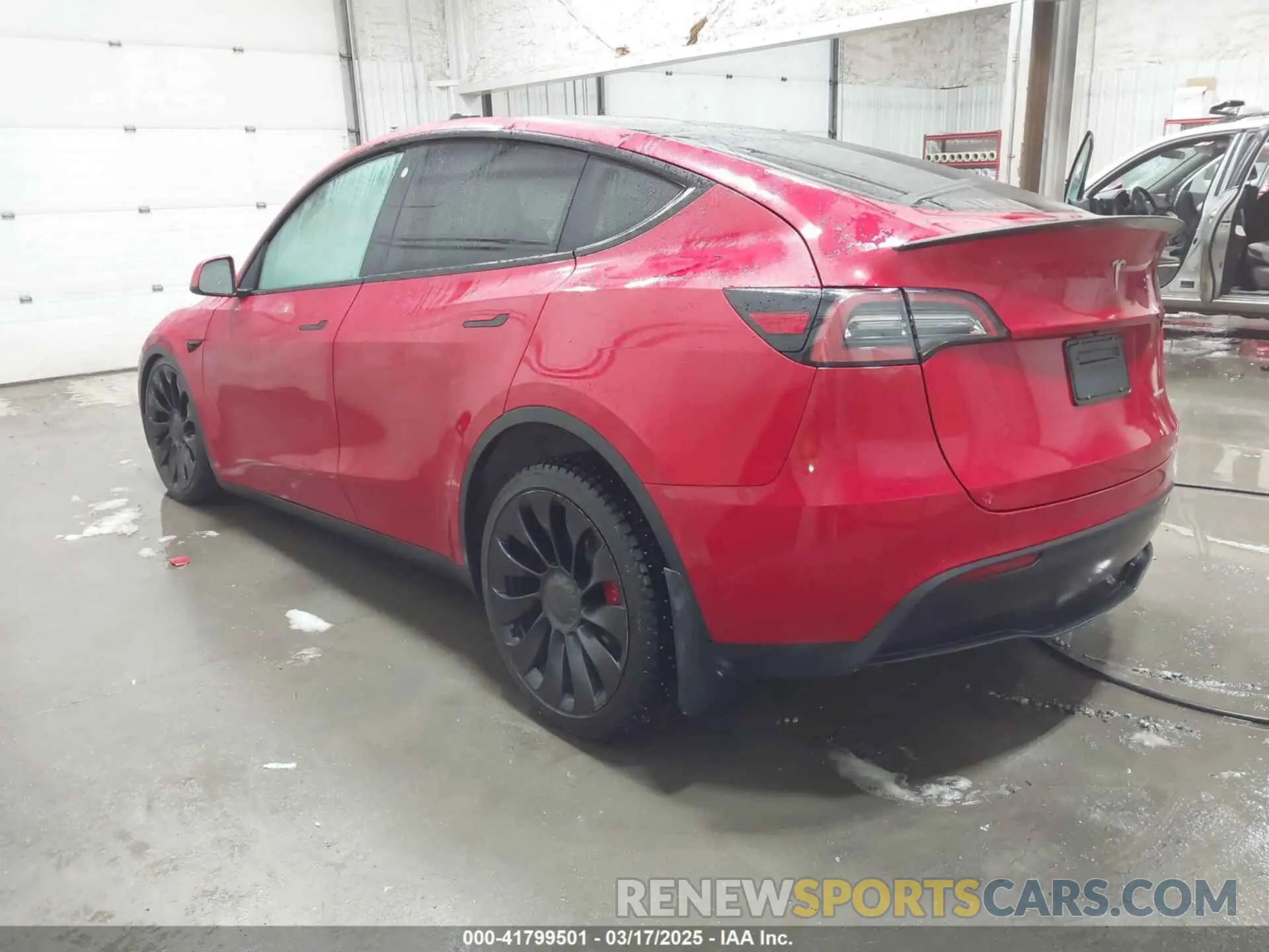 3 Фотография поврежденного автомобиля 7SAYGDEF8PF586142 TESLA MODEL Y 2023