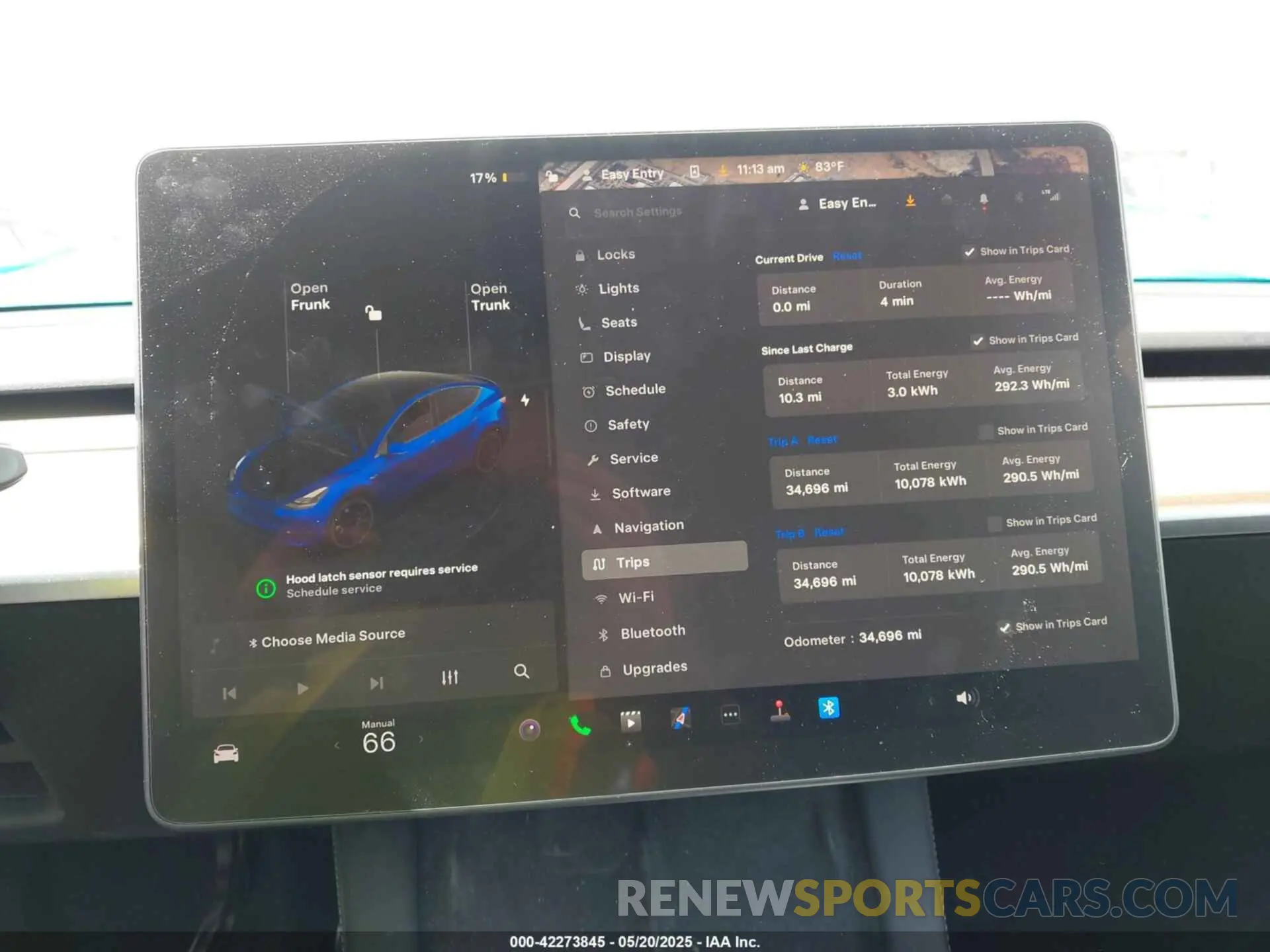 7 Photograph of a damaged car 7SAYGDEF8PF592152 TESLA MODEL Y 2023