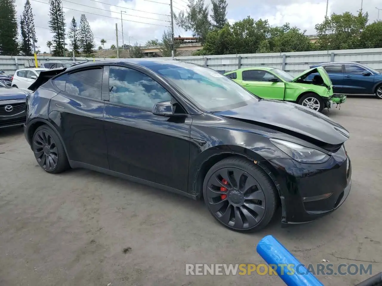 4 Фотография поврежденного автомобиля 7SAYGDEF8PF762915 TESLA MODEL Y 2023