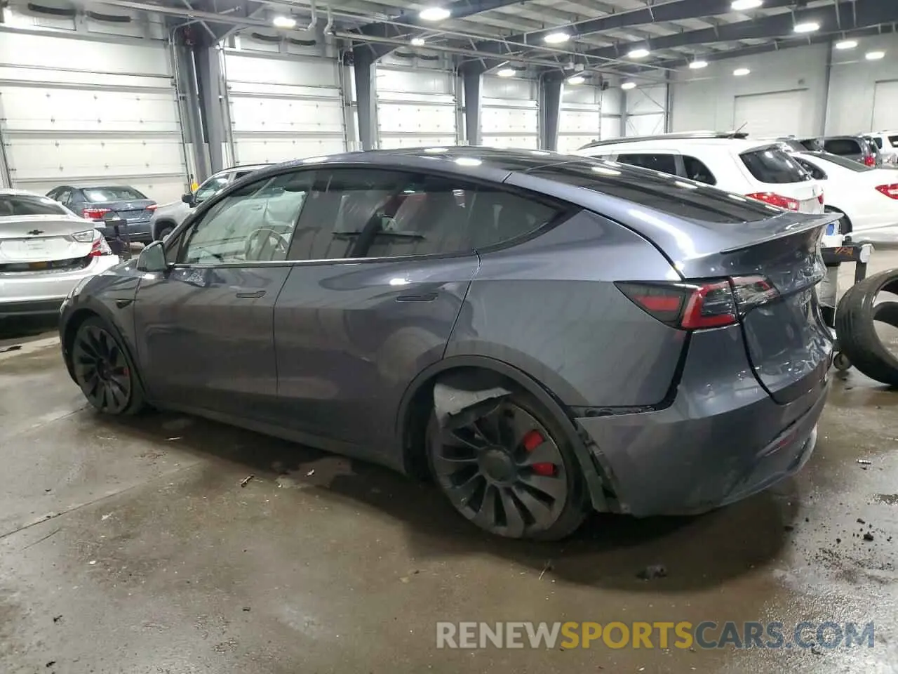 2 Photograph of a damaged car 7SAYGDEF8PF833109 TESLA MODEL Y 2023