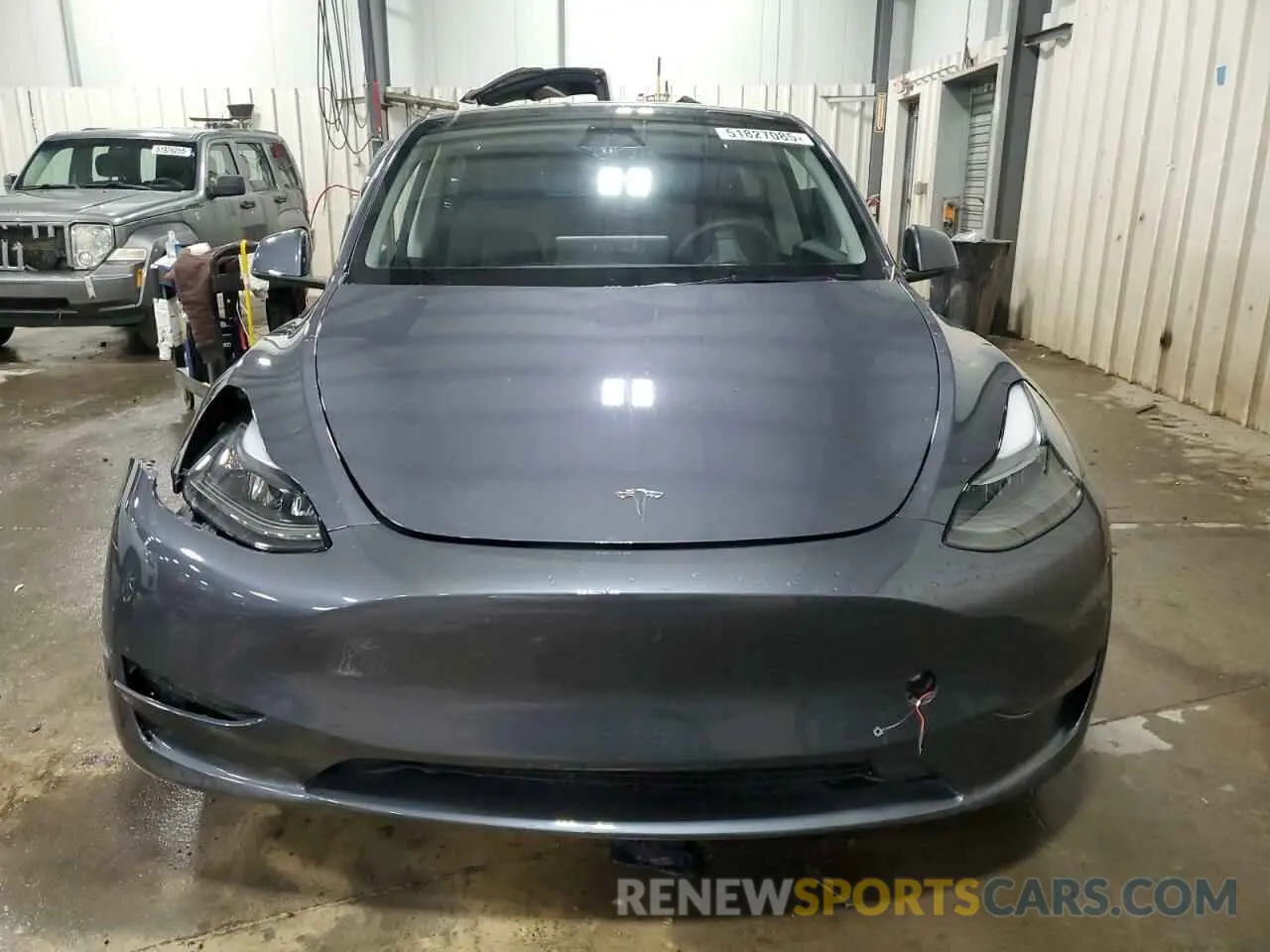 5 Photograph of a damaged car 7SAYGDEF8PF833109 TESLA MODEL Y 2023