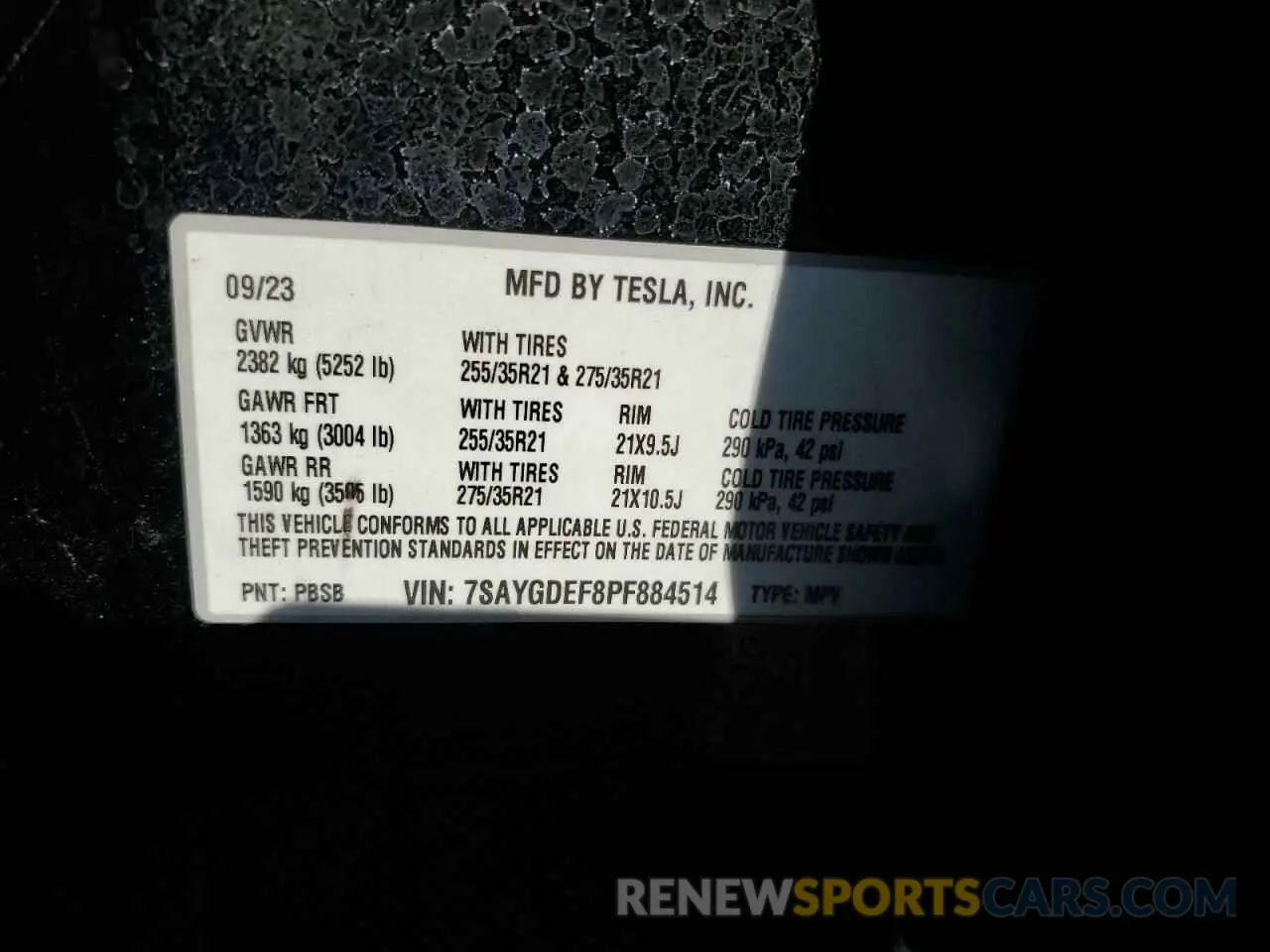 13 Photograph of a damaged car 7SAYGDEF8PF884514 TESLA MODEL Y 2023