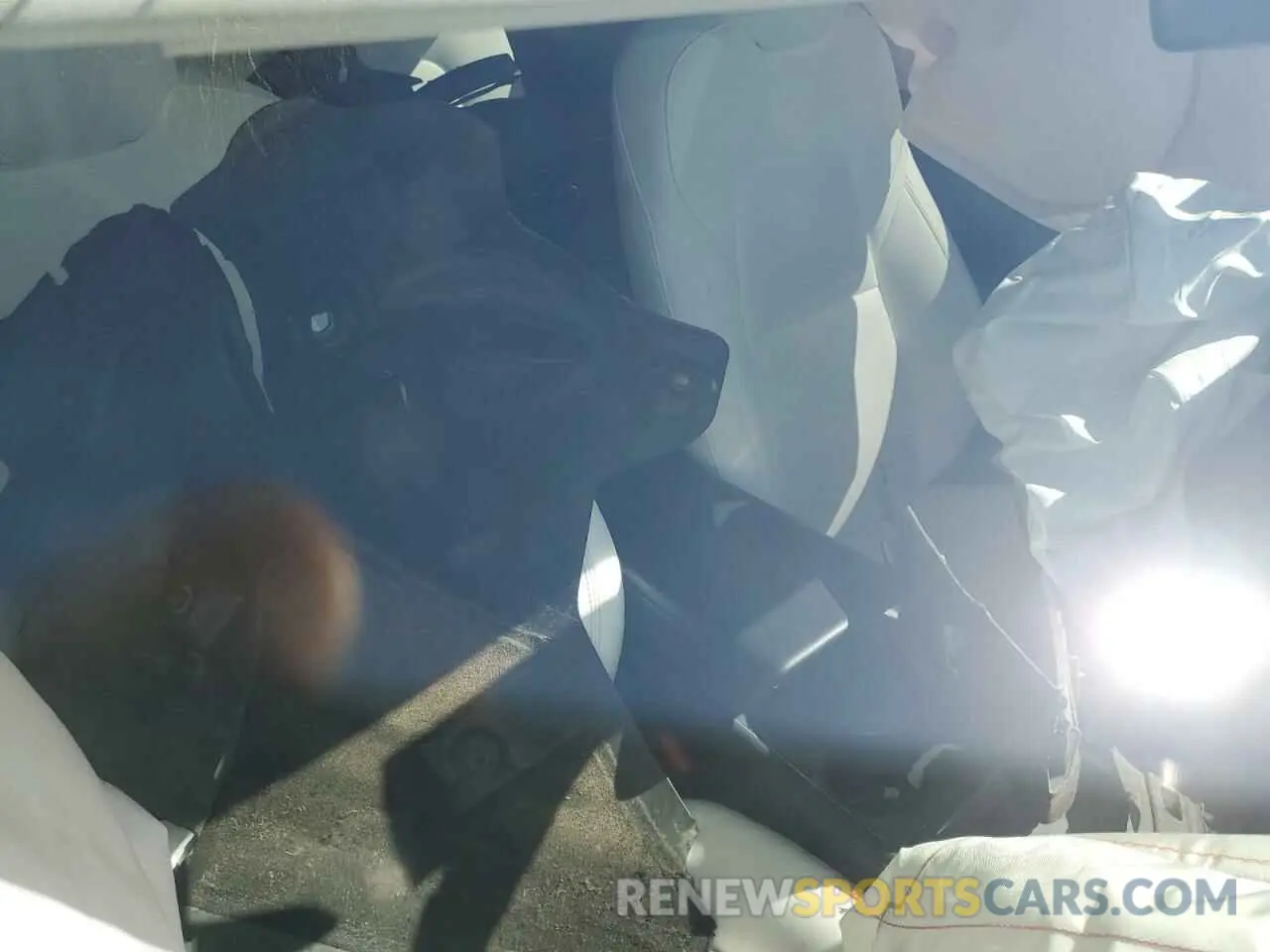 8 Photograph of a damaged car 7SAYGDEF9PF682684 TESLA MODEL Y 2023