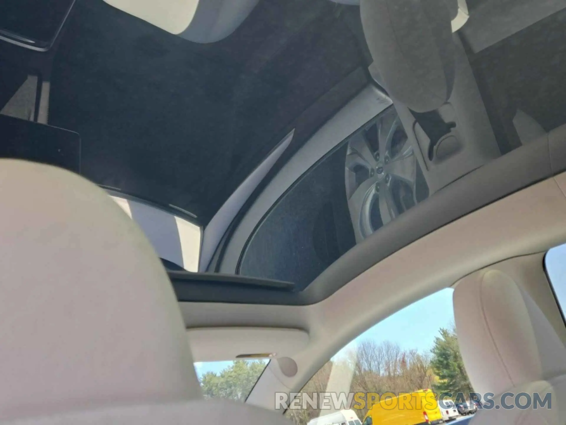 11 Фотография поврежденного автомобиля 7SAYGDEF9PF700567 TESLA MODEL Y 2023