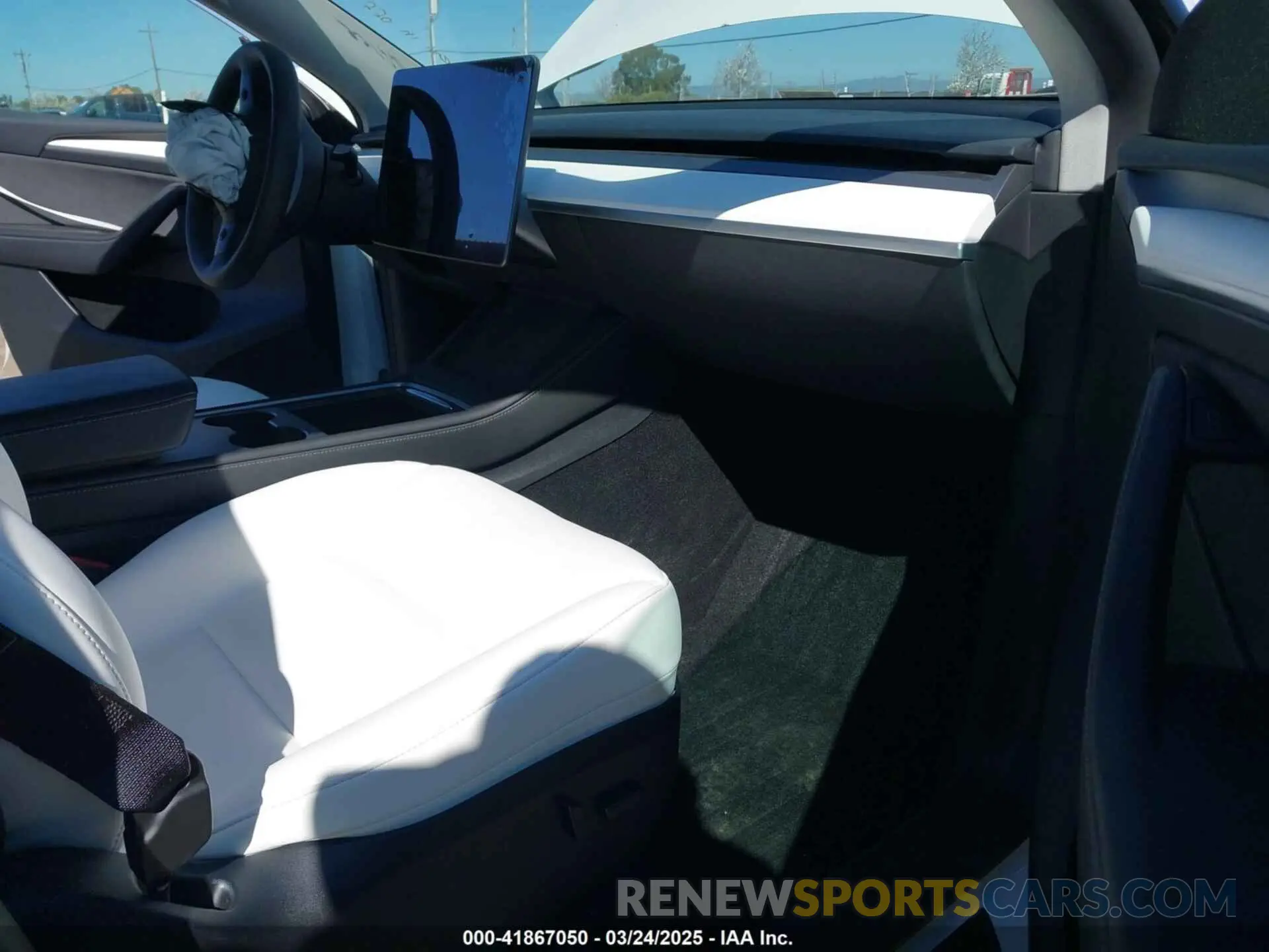 5 Фотография поврежденного автомобиля 7SAYGDEF9PF787497 TESLA MODEL Y 2023
