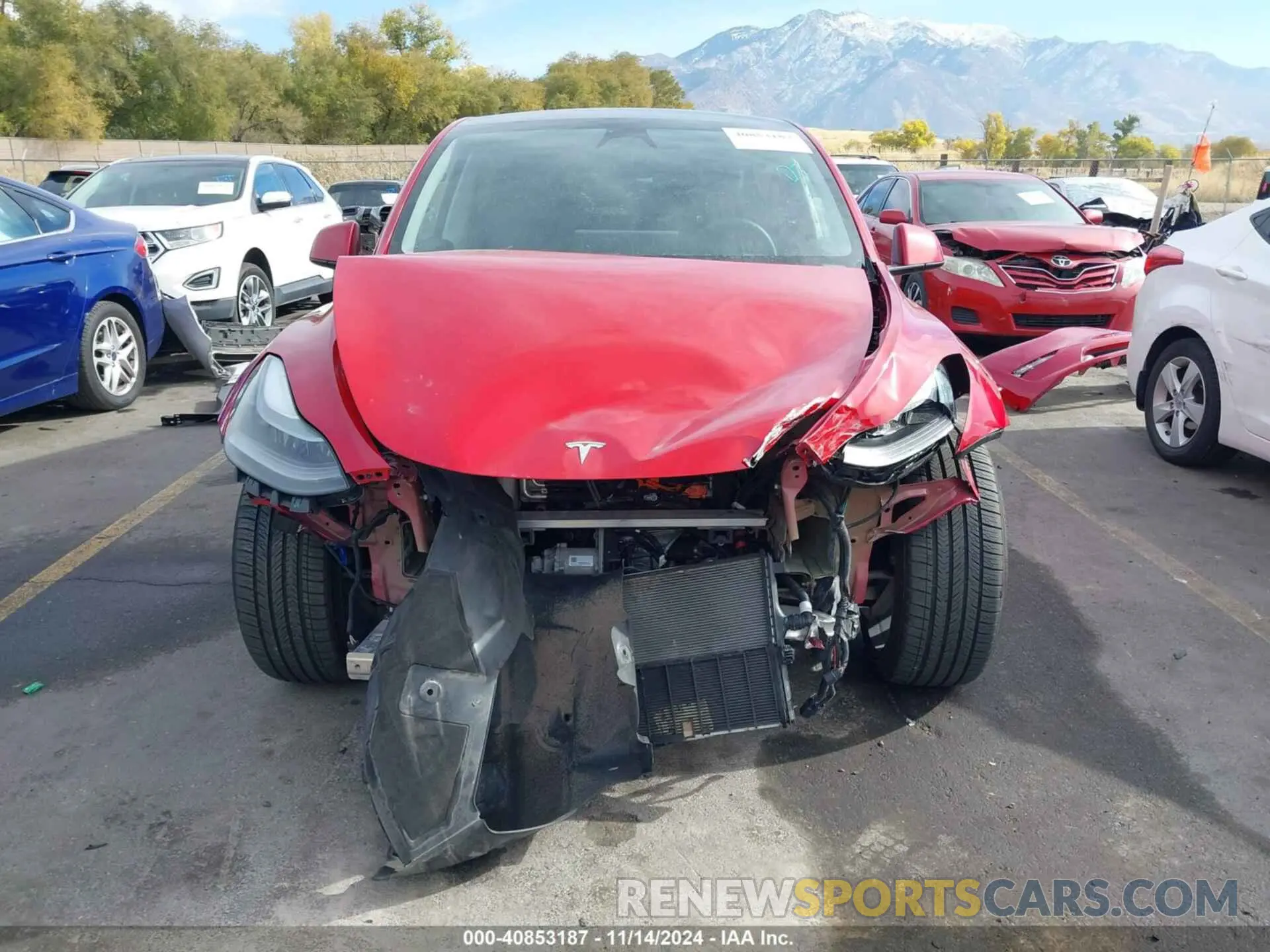 13 Фотография поврежденного автомобиля 7SAYGDEF9PF797155 TESLA MODEL Y 2023