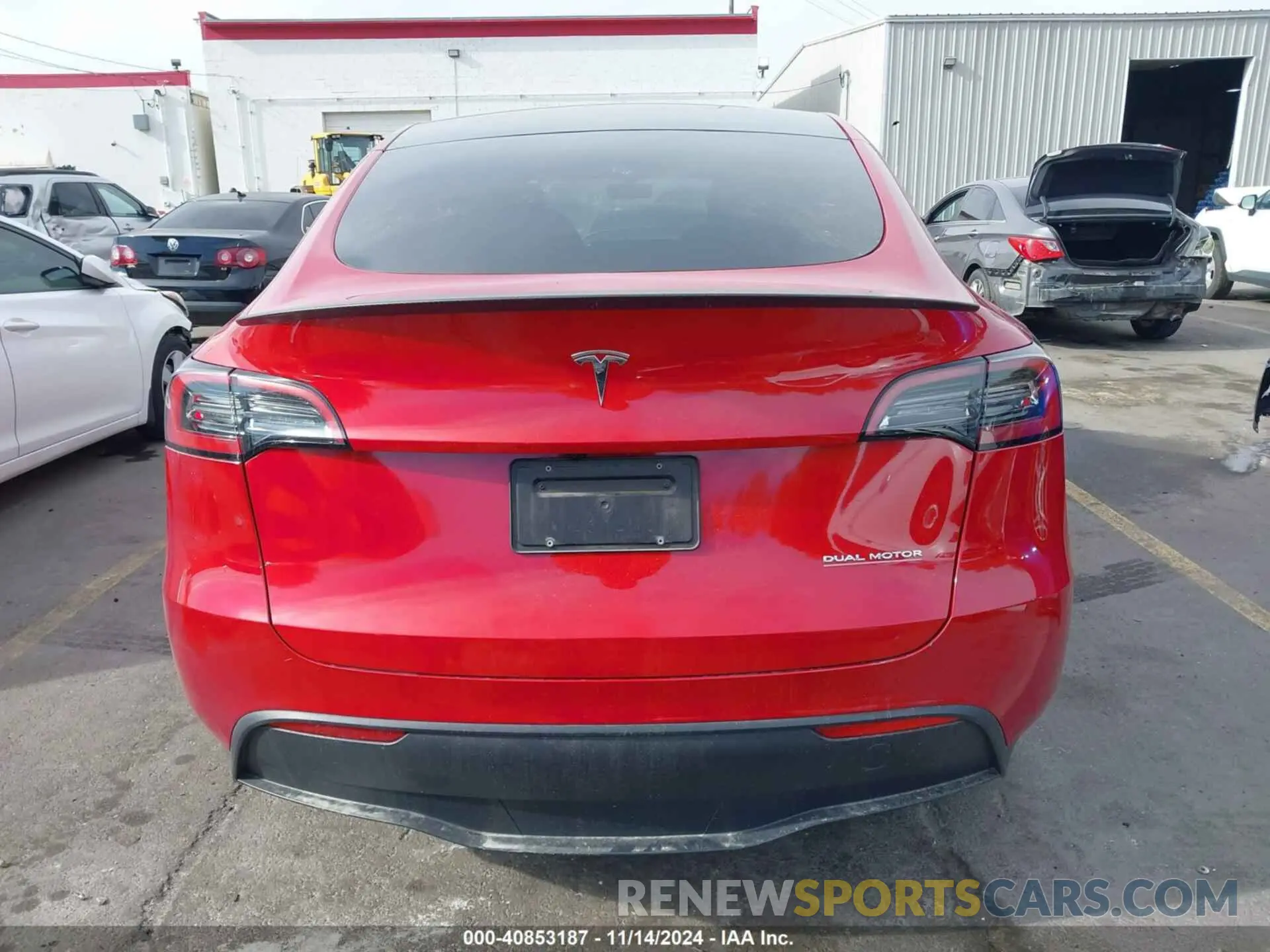 17 Фотография поврежденного автомобиля 7SAYGDEF9PF797155 TESLA MODEL Y 2023