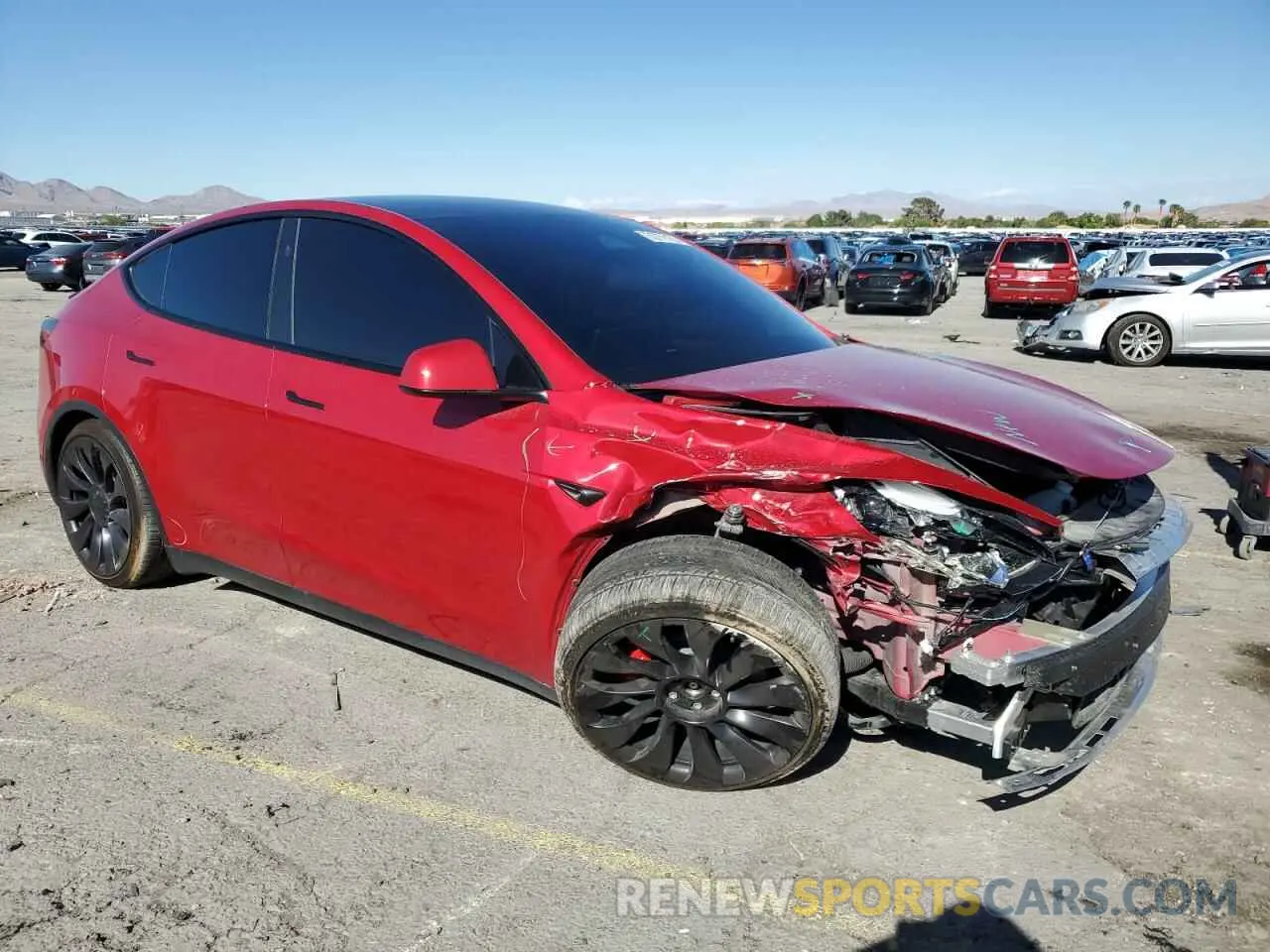4 Photograph of a damaged car 7SAYGDEF9PF920016 TESLA MODEL Y 2023