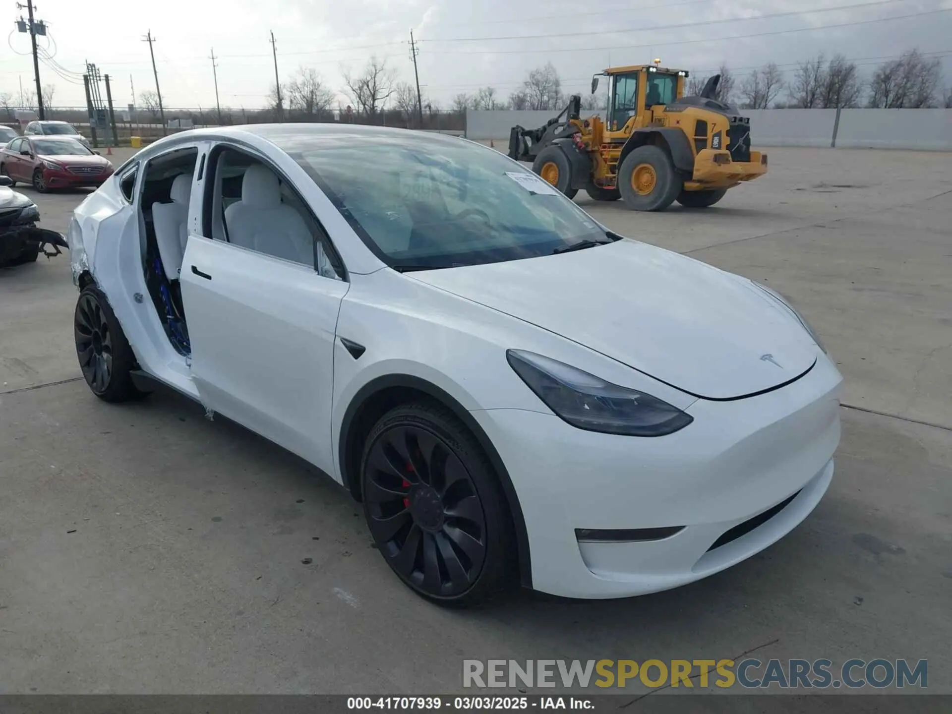 1 Фотография поврежденного автомобиля 7SAYGDEFXPF661889 TESLA MODEL Y 2023
