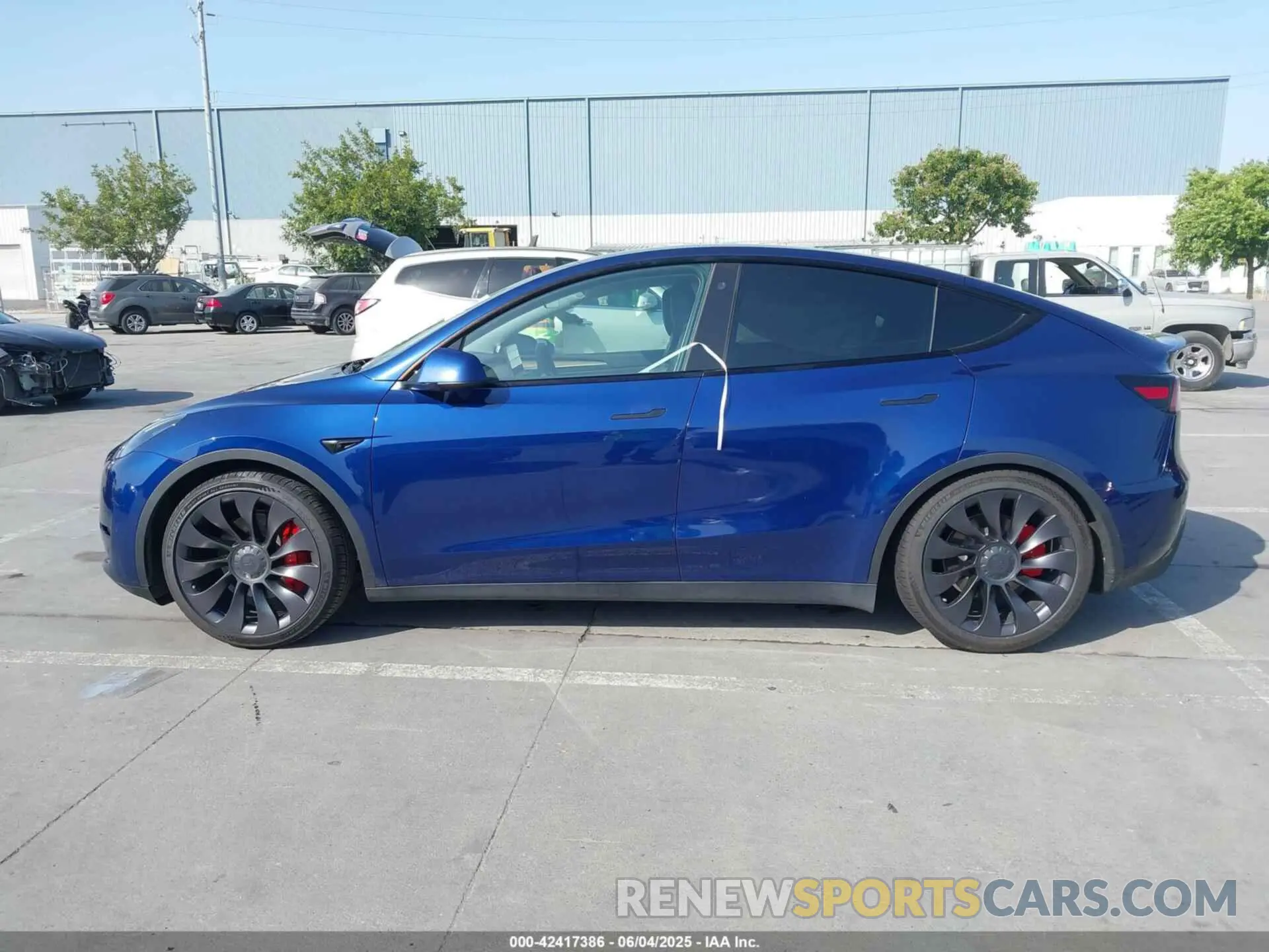 14 Photograph of a damaged car 7SAYGDEFXPF712033 TESLA MODEL Y 2023