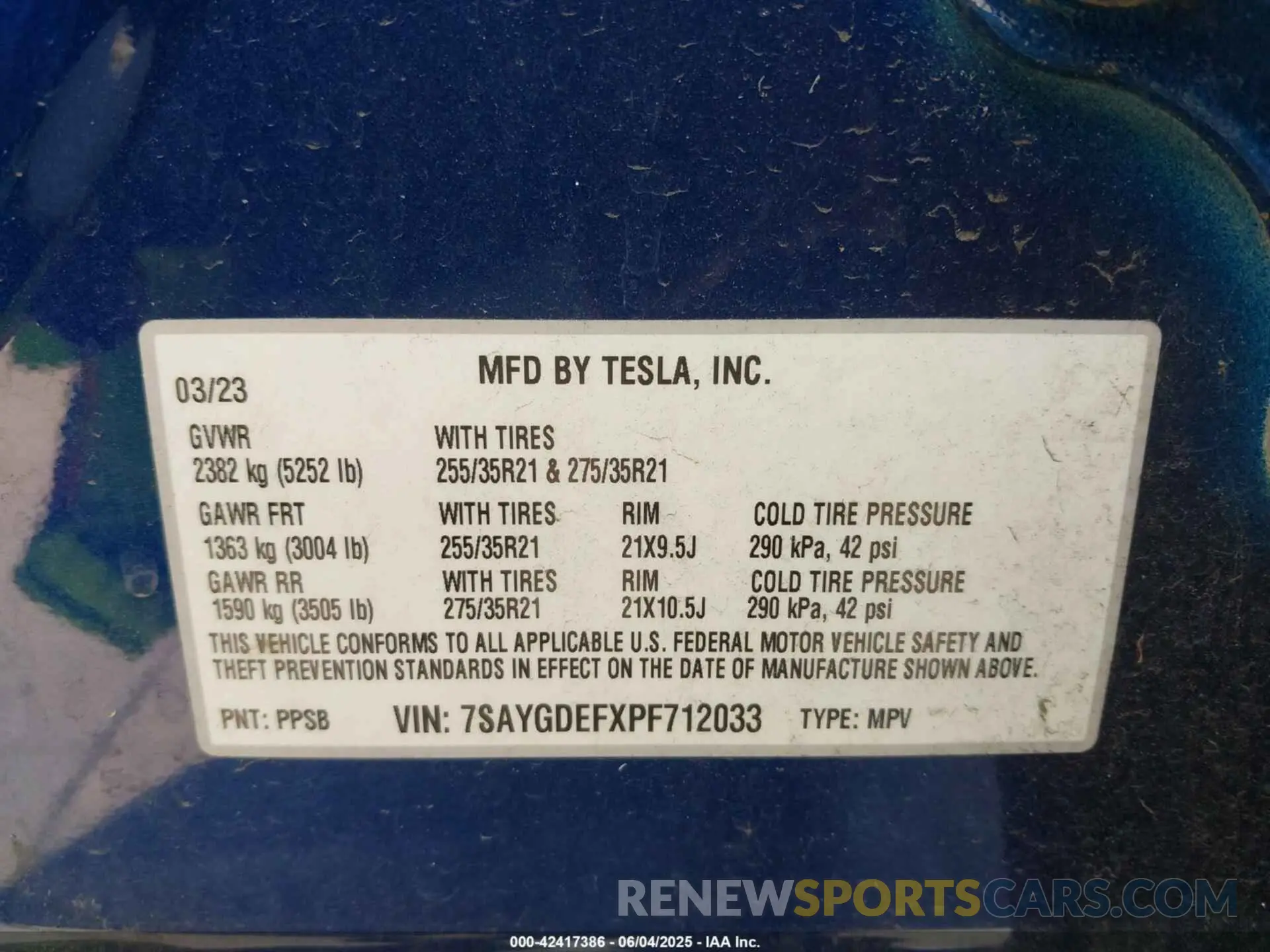 9 Photograph of a damaged car 7SAYGDEFXPF712033 TESLA MODEL Y 2023