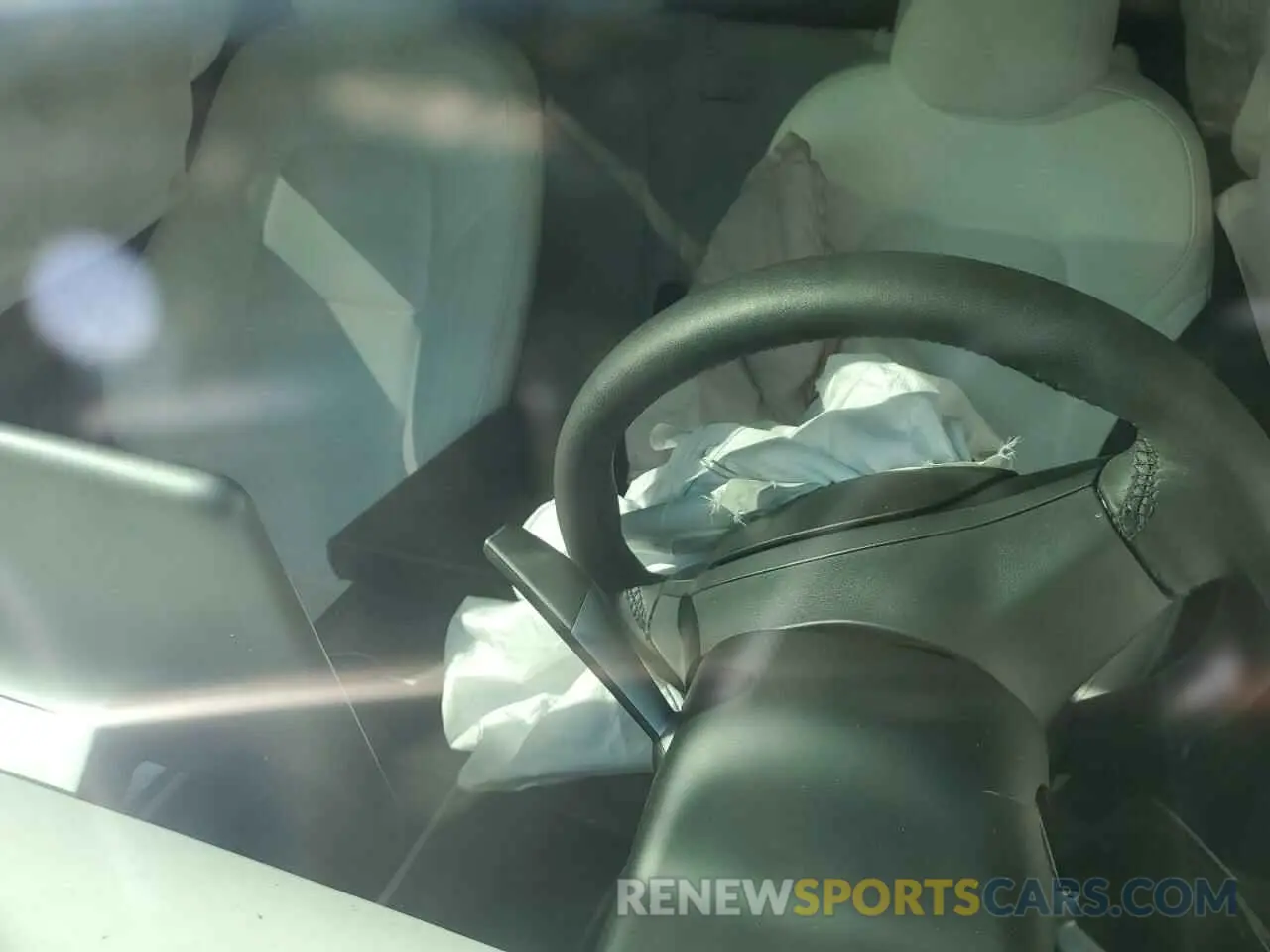 8 Photograph of a damaged car 7SAYGDEFXPF787881 TESLA MODEL Y 2023
