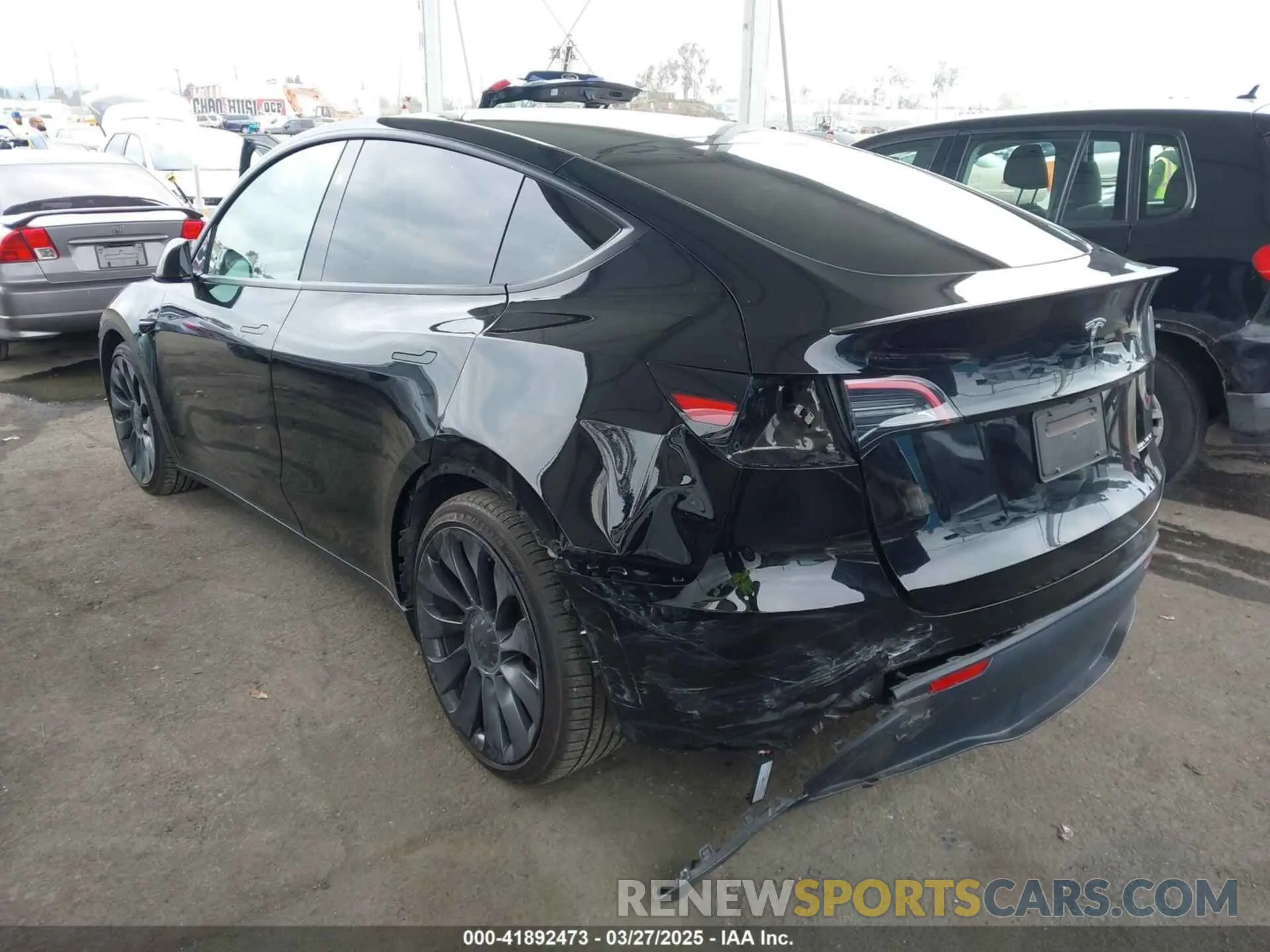 3 Photograph of a damaged car 7SAYGDEFXPF833273 TESLA MODEL Y 2023