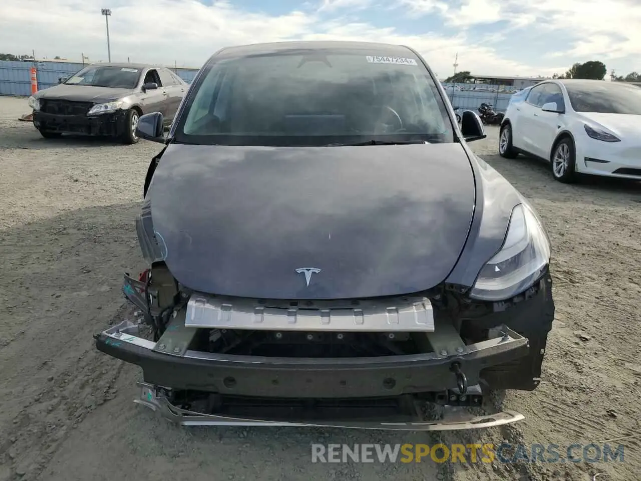 5 Photograph of a damaged car 7SAYGDEFXPF850123 TESLA MODEL Y 2023