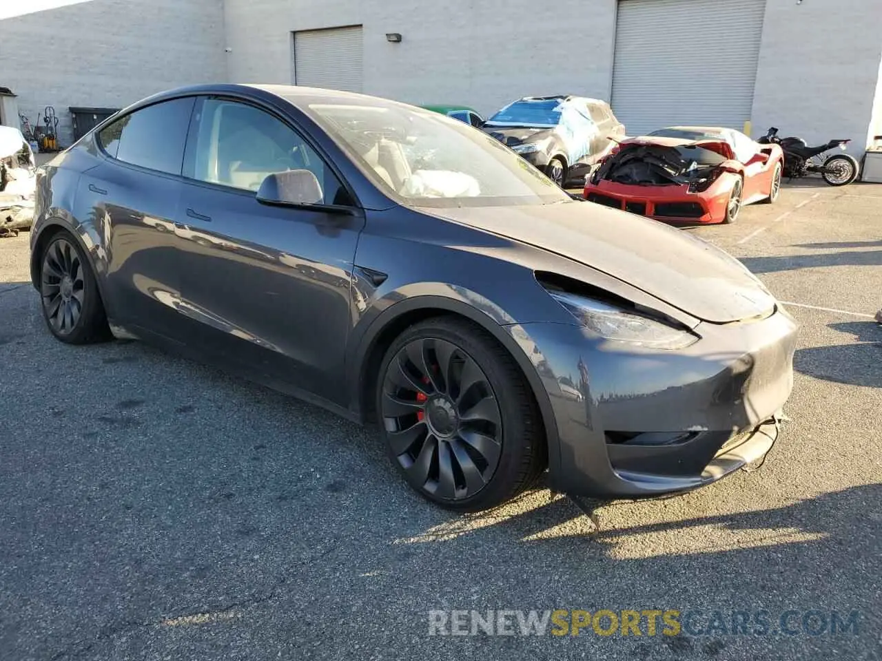 4 Photograph of a damaged car 7SAYGDEFXPF917321 TESLA MODEL Y 2023