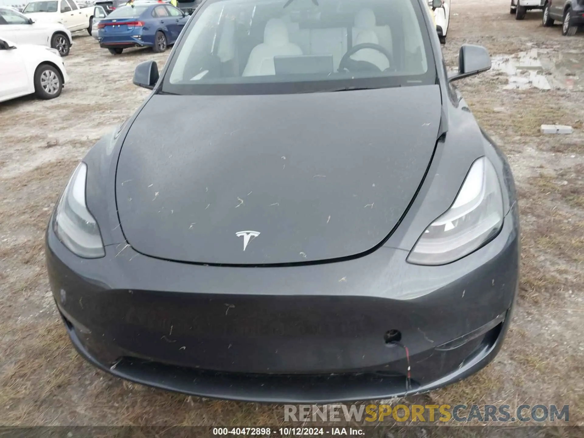 10 Photograph of a damaged car 7SAYGDEFXPF978345 TESLA MODEL Y 2023