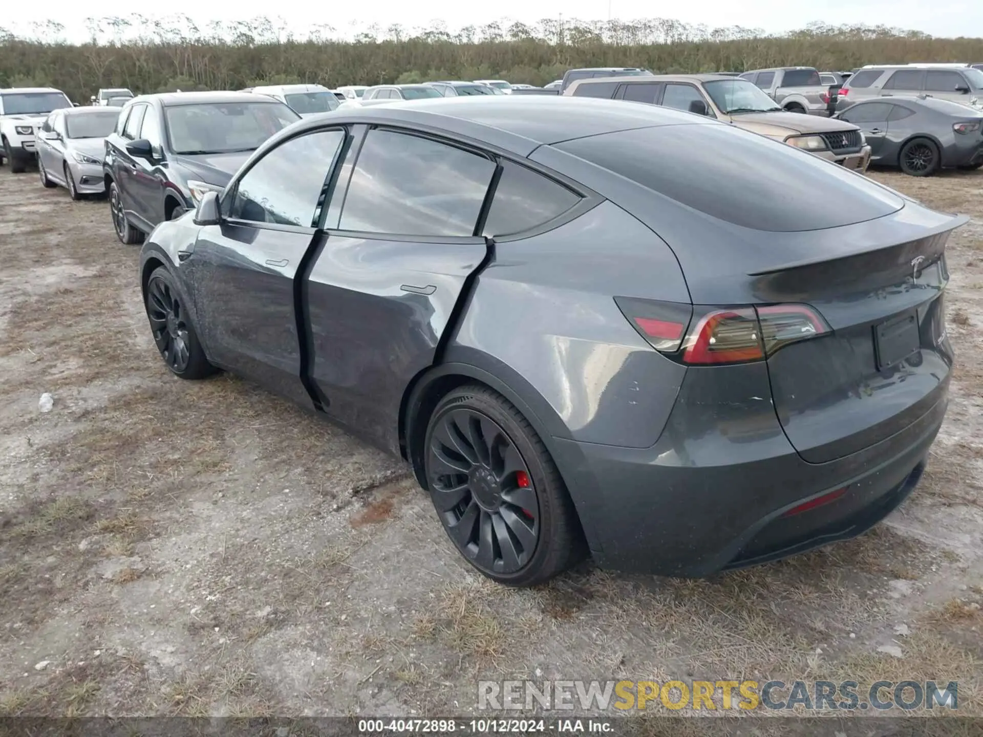 3 Photograph of a damaged car 7SAYGDEFXPF978345 TESLA MODEL Y 2023