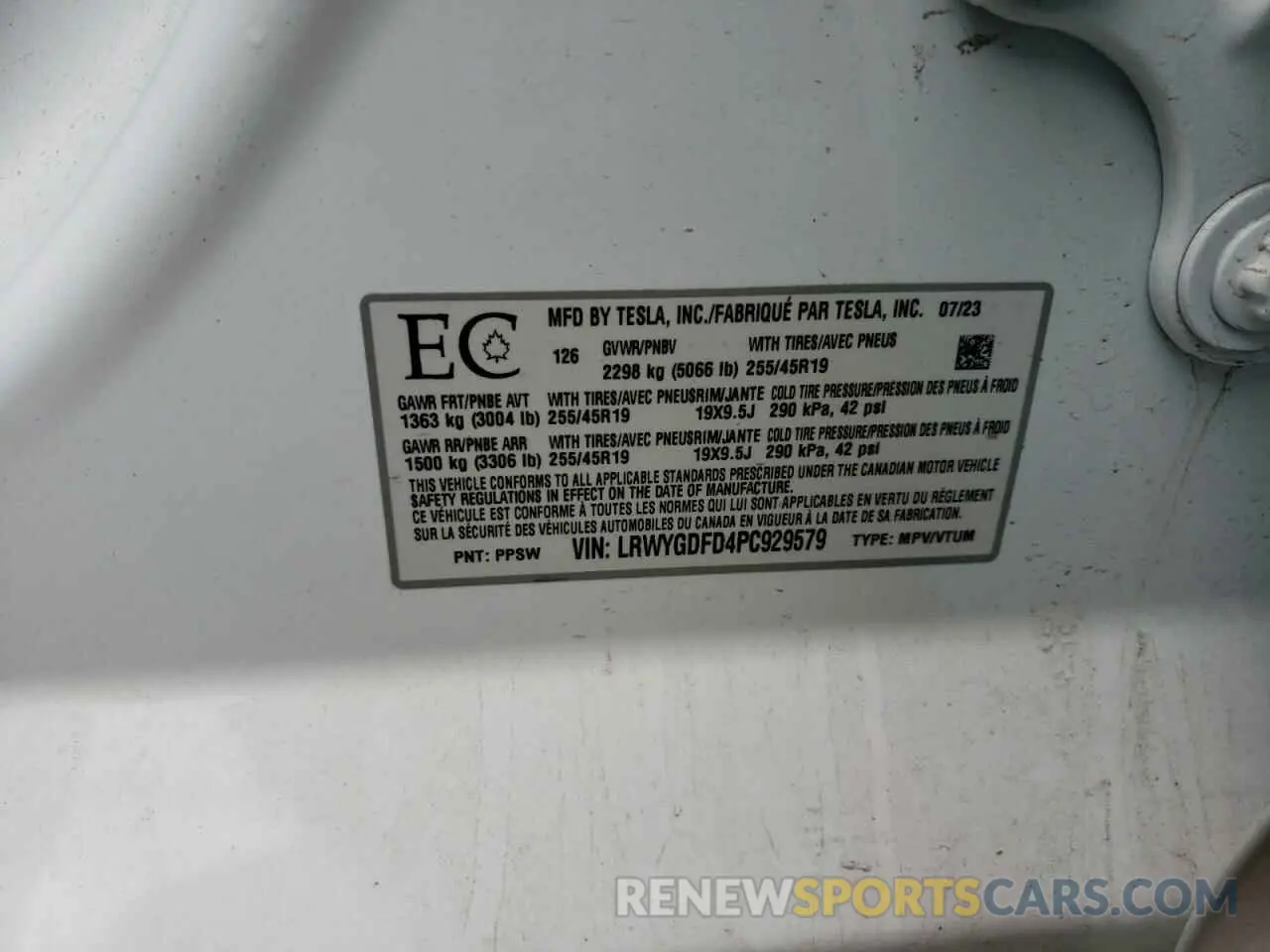14 Photograph of a damaged car LRWYGDFD4PC929579 TESLA MODEL Y 2023