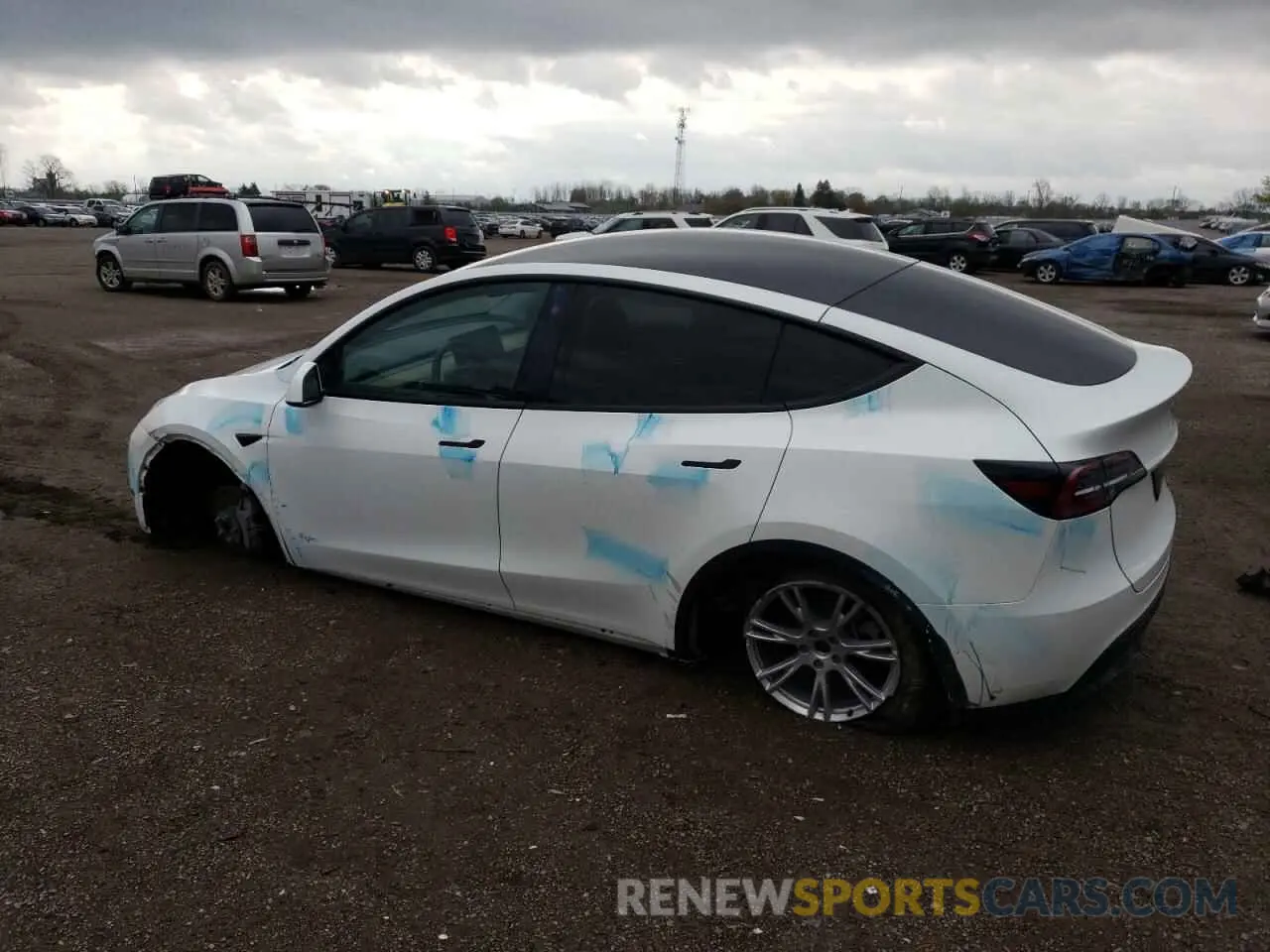 2 Photograph of a damaged car LRWYGDFD4PC929579 TESLA MODEL Y 2023