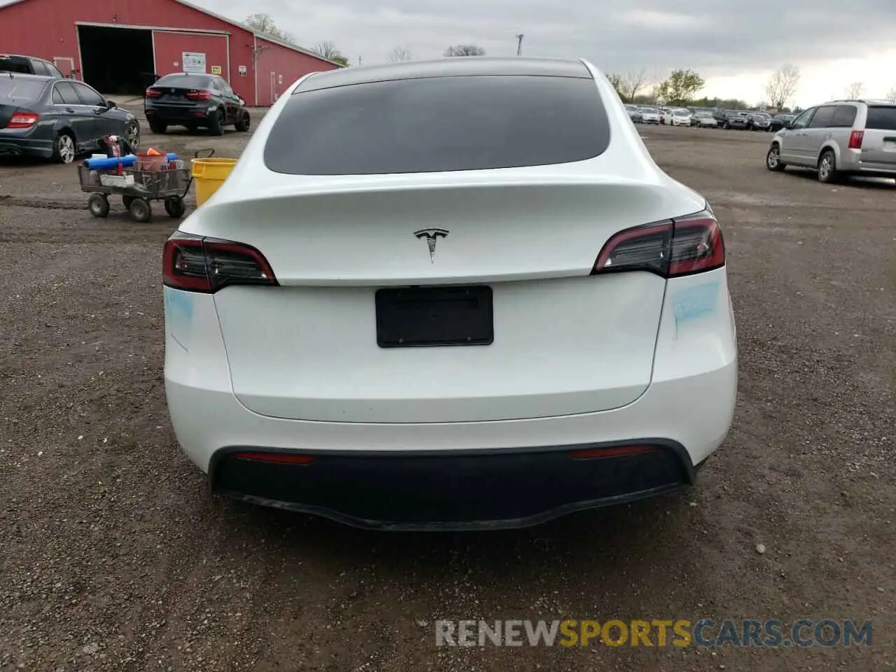 6 Photograph of a damaged car LRWYGDFD4PC929579 TESLA MODEL Y 2023