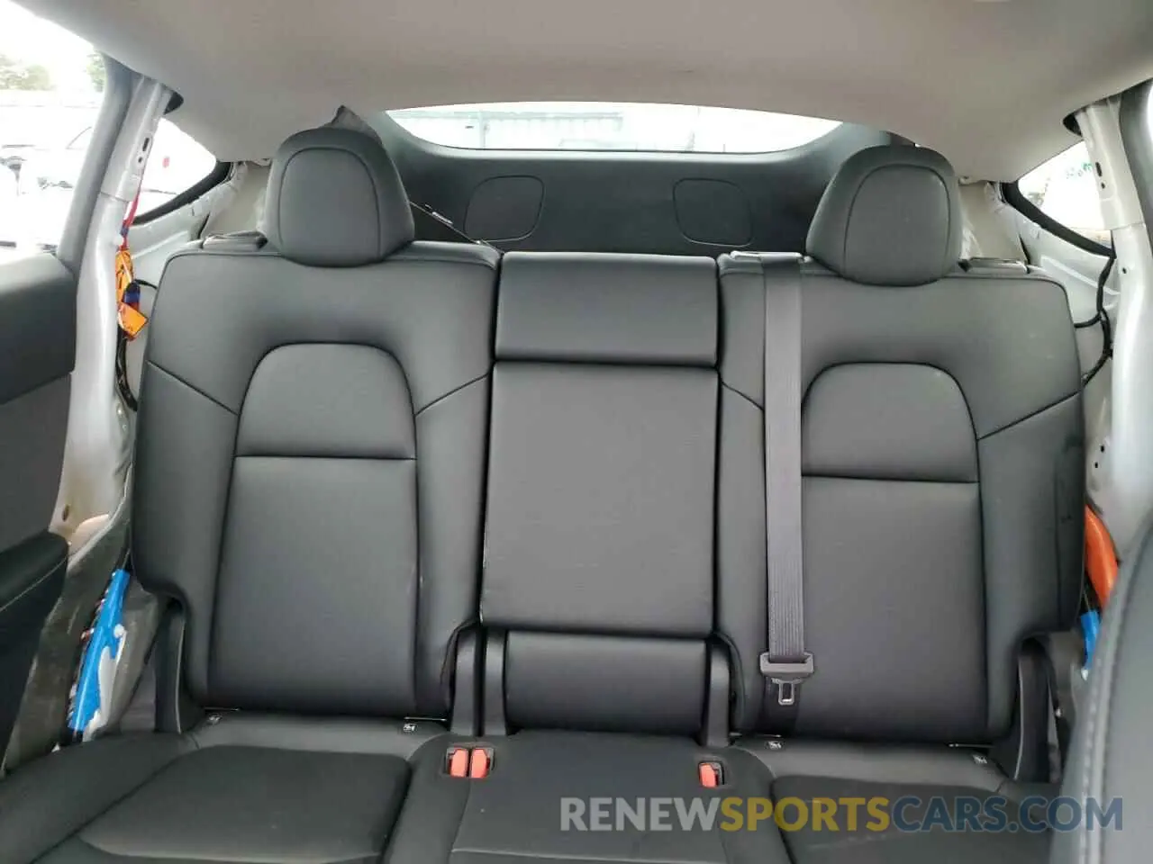 10 Photograph of a damaged car LRWYGDFD5PC901807 TESLA MODEL Y 2023