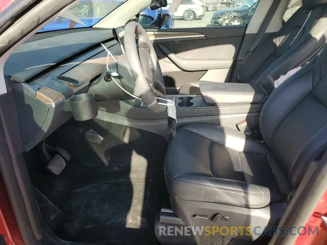 7 Photograph of a damaged car 7SAYGAEE0RF082841 TESLA MODEL Y 2024