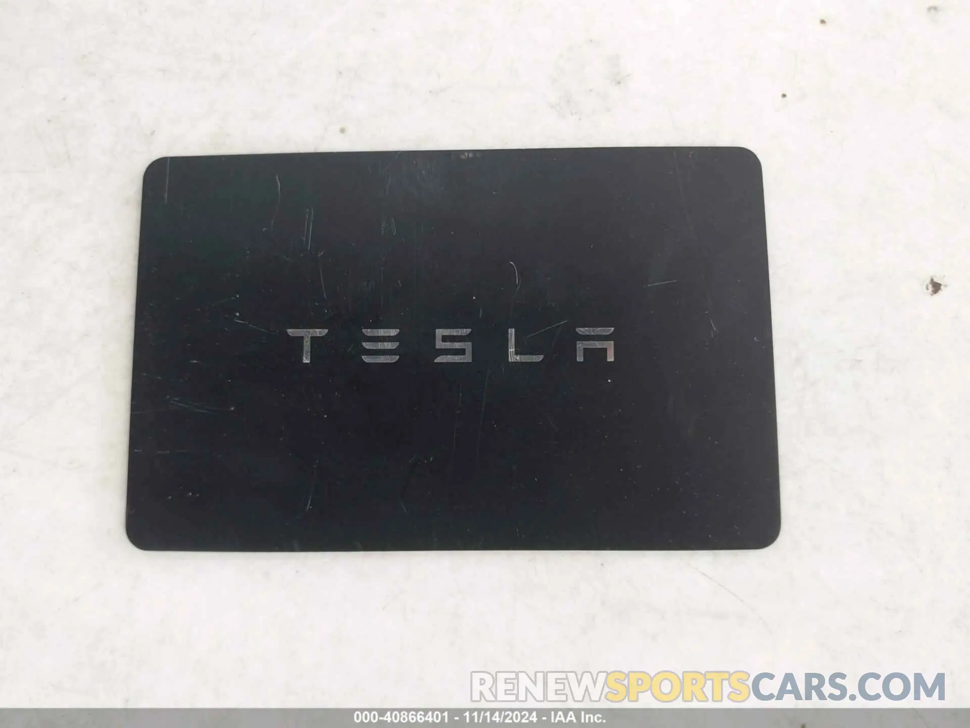 11 Photograph of a damaged car 7SAYGAEE0RF100657 TESLA MODEL Y 2024