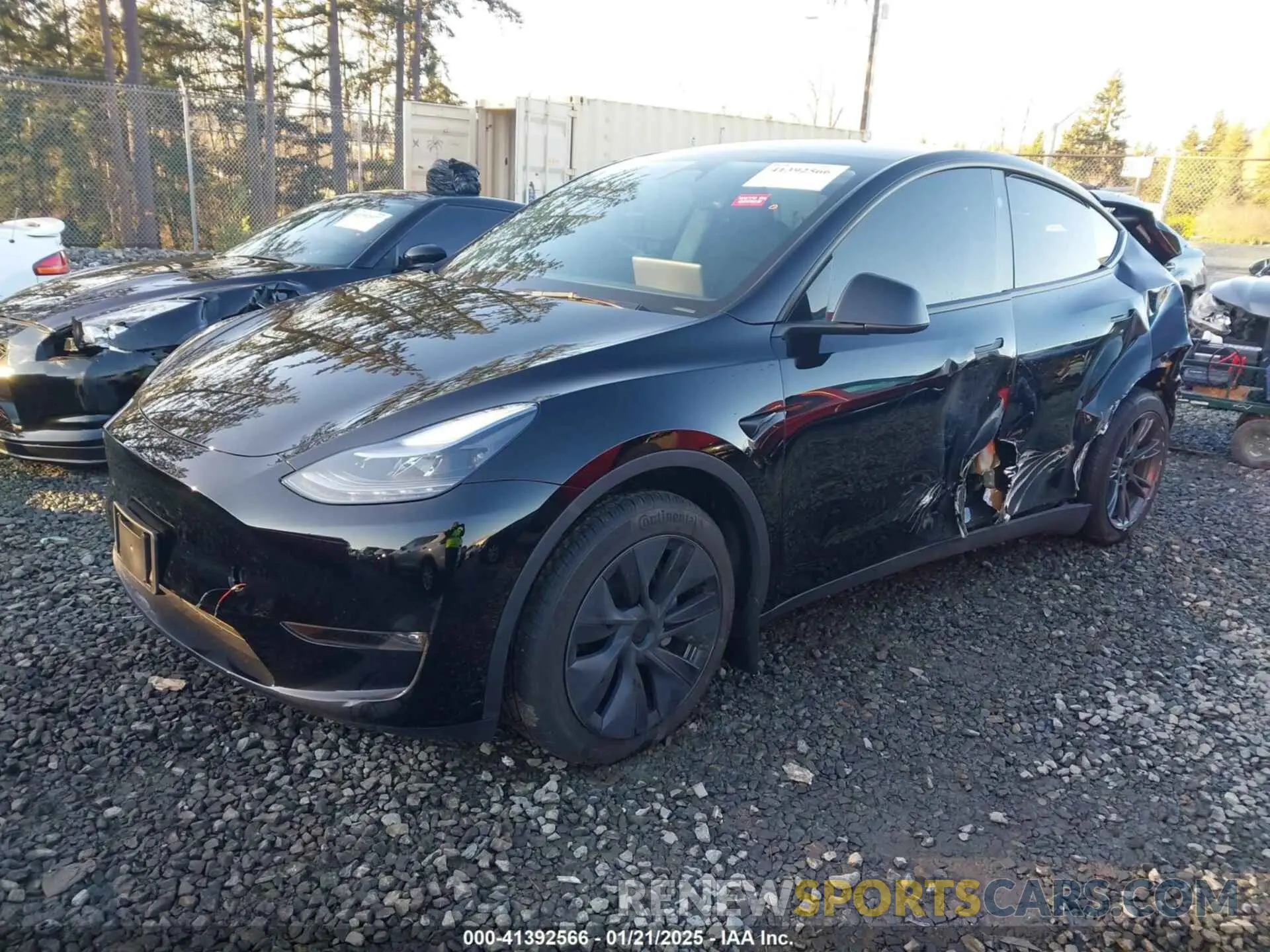 2 Photograph of a damaged car 7SAYGAEE0RF128930 TESLA MODEL Y 2024