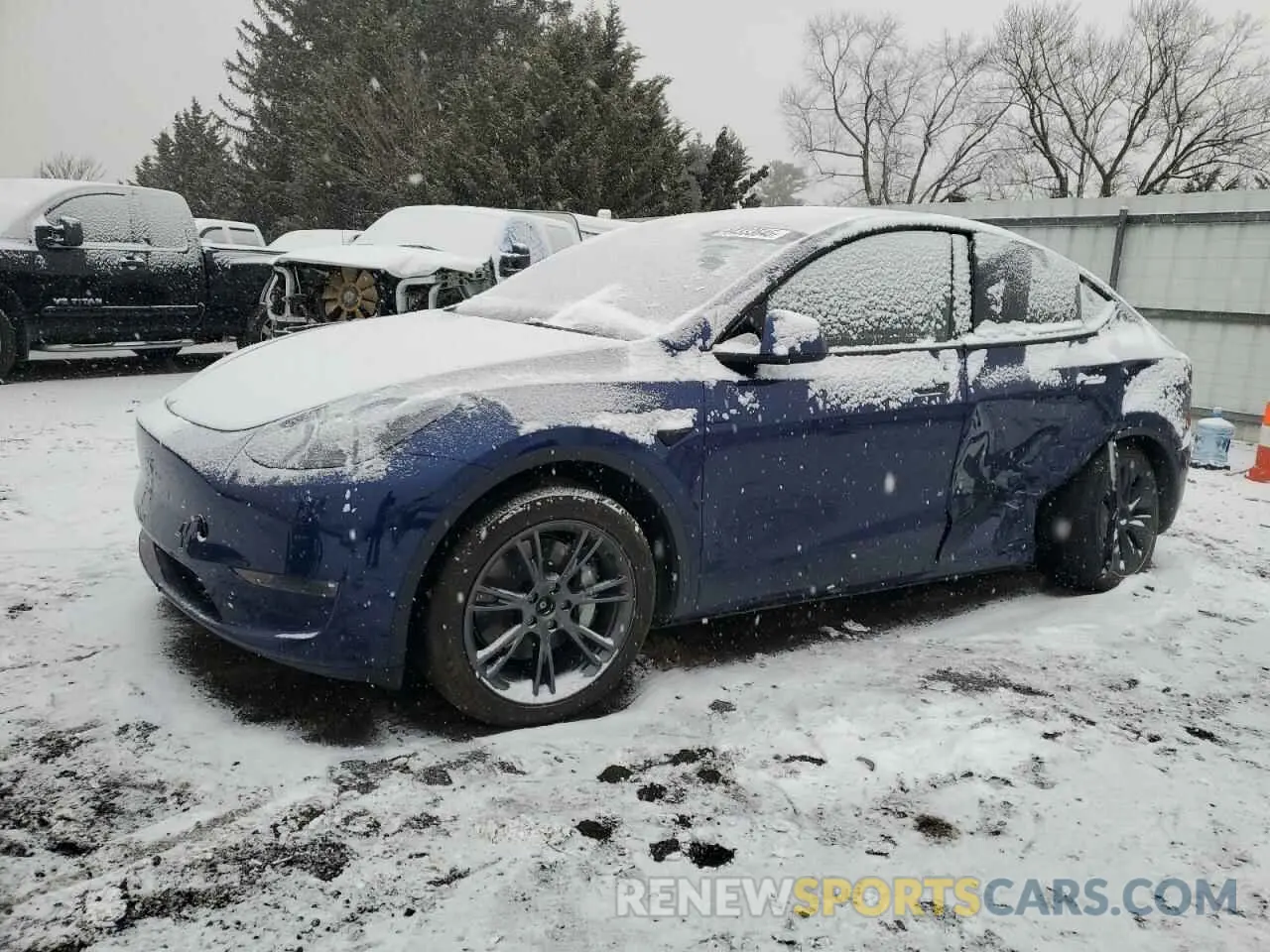 1 Photograph of a damaged car 7SAYGAEE0RF184074 TESLA MODEL Y 2024