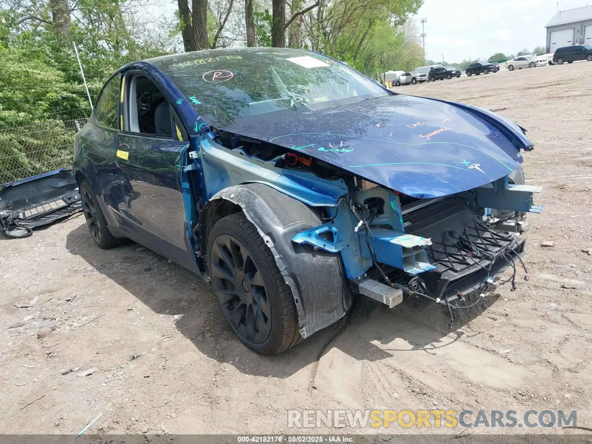 1 Photograph of a damaged car 7SAYGAEE0RF212018 TESLA MODEL Y 2024