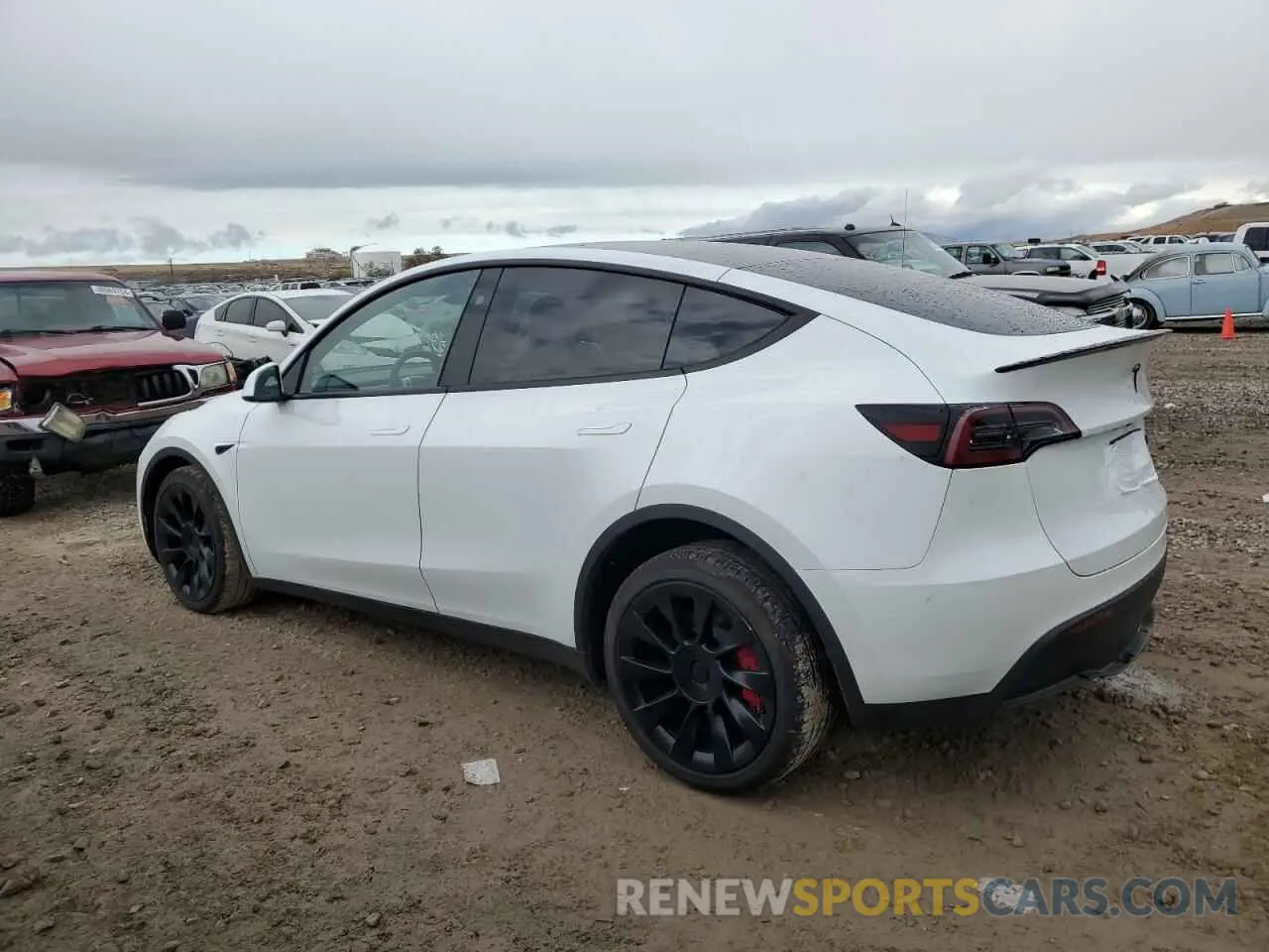 2 Фотография поврежденного автомобиля 7SAYGAEE1RF061318 TESLA MODEL Y 2024