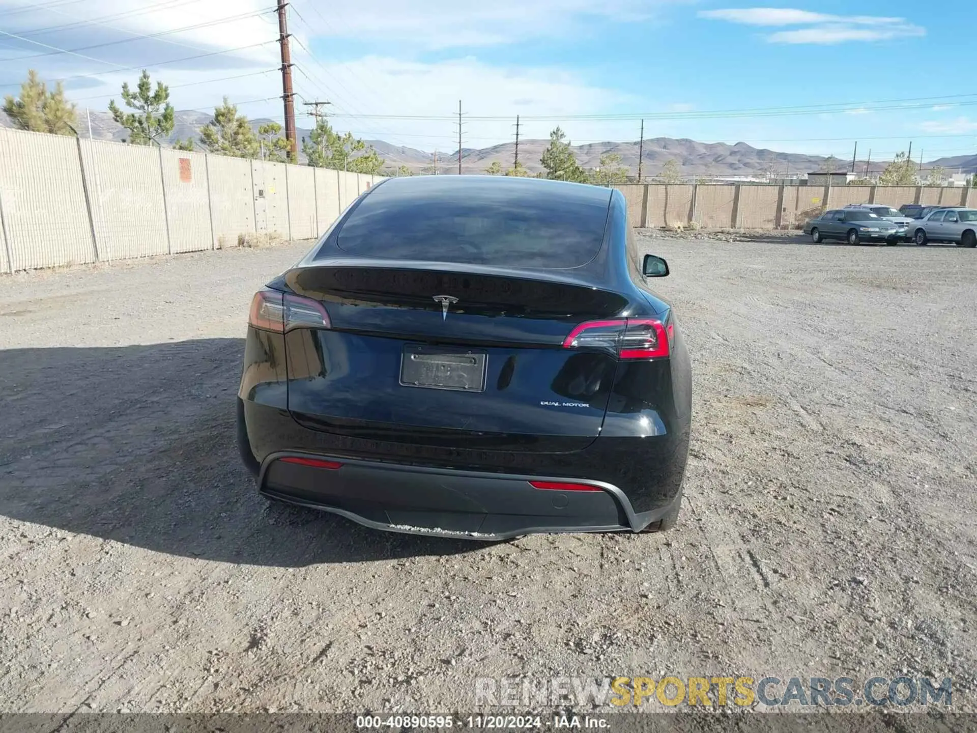 16 Photograph of a damaged car 7SAYGAEE1RF113790 TESLA MODEL Y 2024