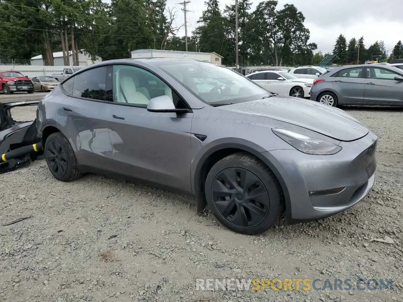 4 Photograph of a damaged car 7SAYGAEE1RF179143 TESLA MODEL Y 2024