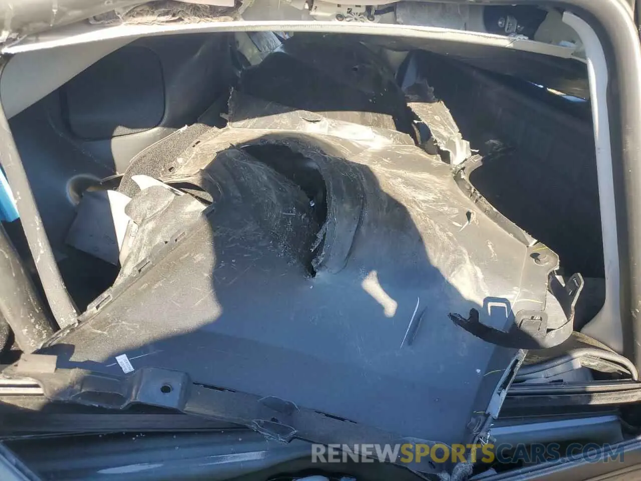 11 Photograph of a damaged car 7SAYGAEE2RF027291 TESLA MODEL Y 2024