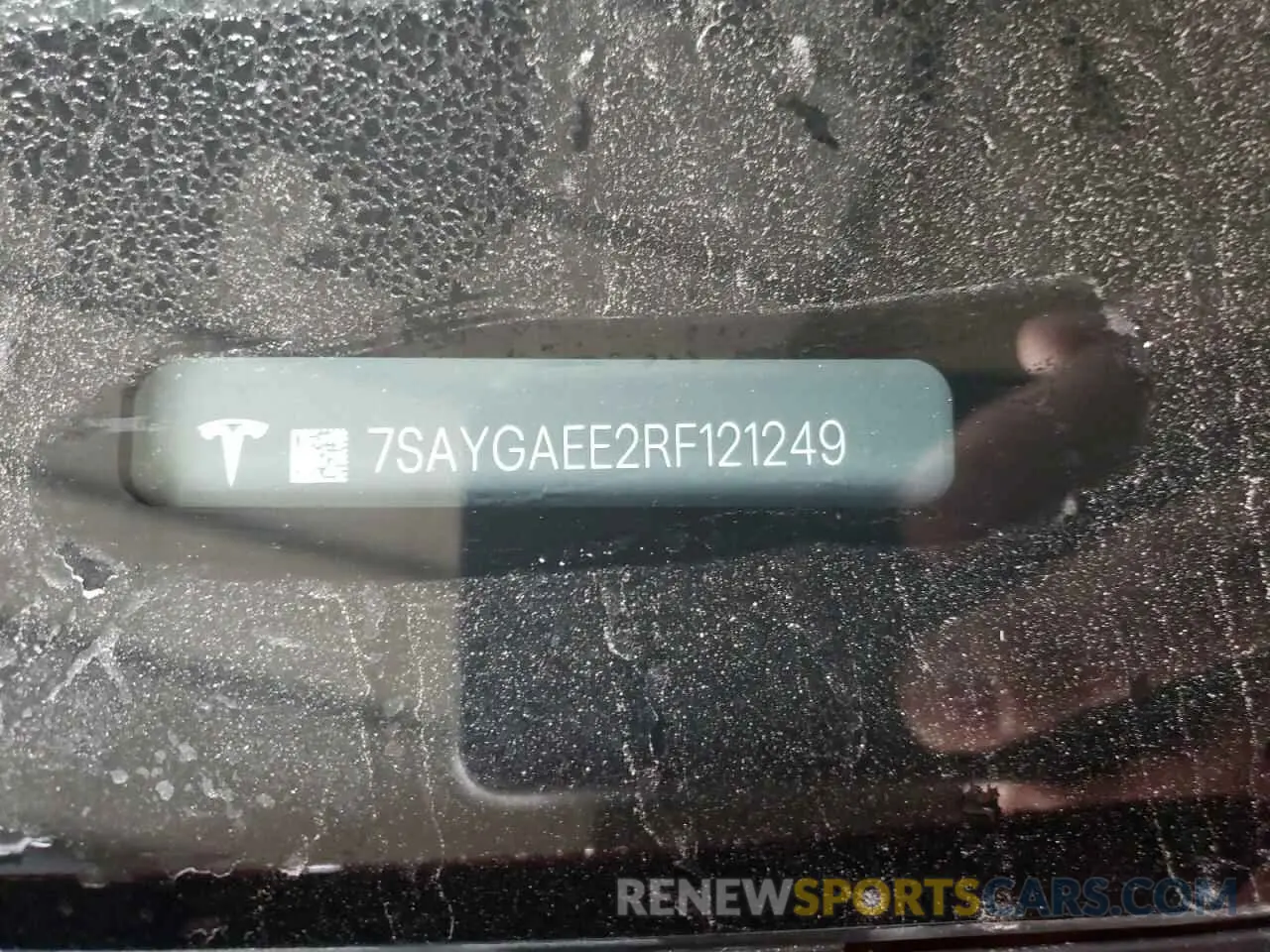 12 Photograph of a damaged car 7SAYGAEE2RF121249 TESLA MODEL Y 2024
