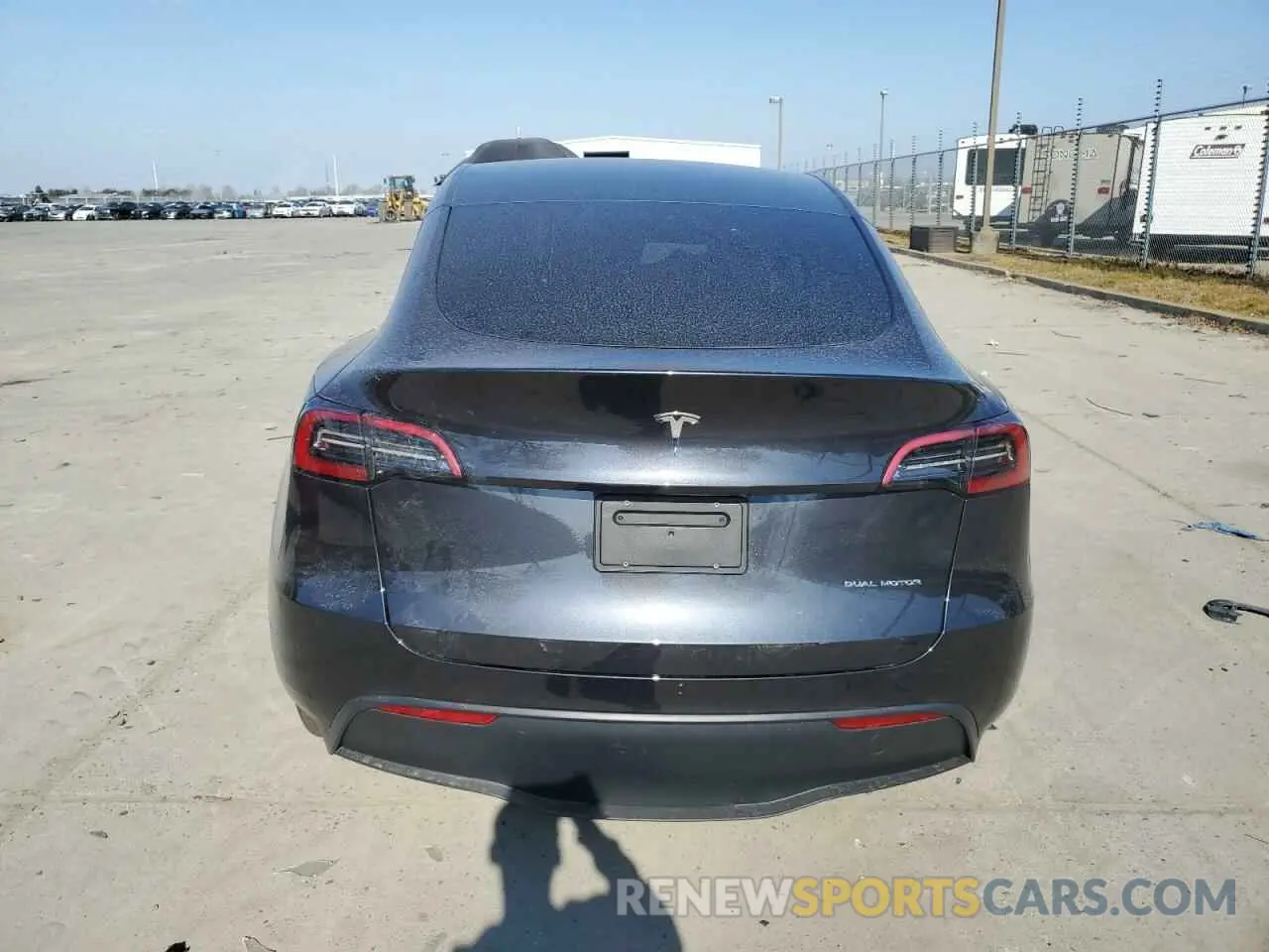 6 Фотография поврежденного автомобиля 7SAYGAEE2RF192158 TESLA MODEL Y 2024