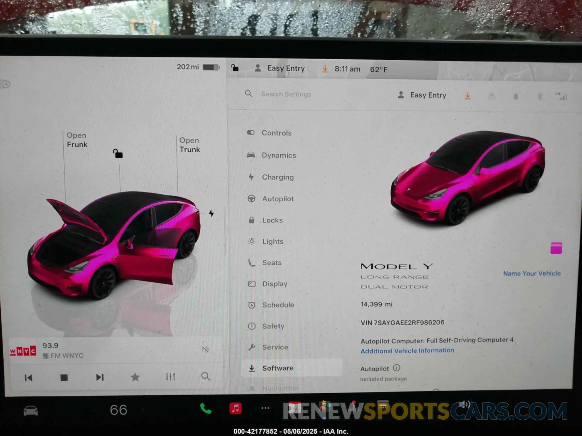 16 Photograph of a damaged car 7SAYGAEE2RF986206 TESLA MODEL Y 2024