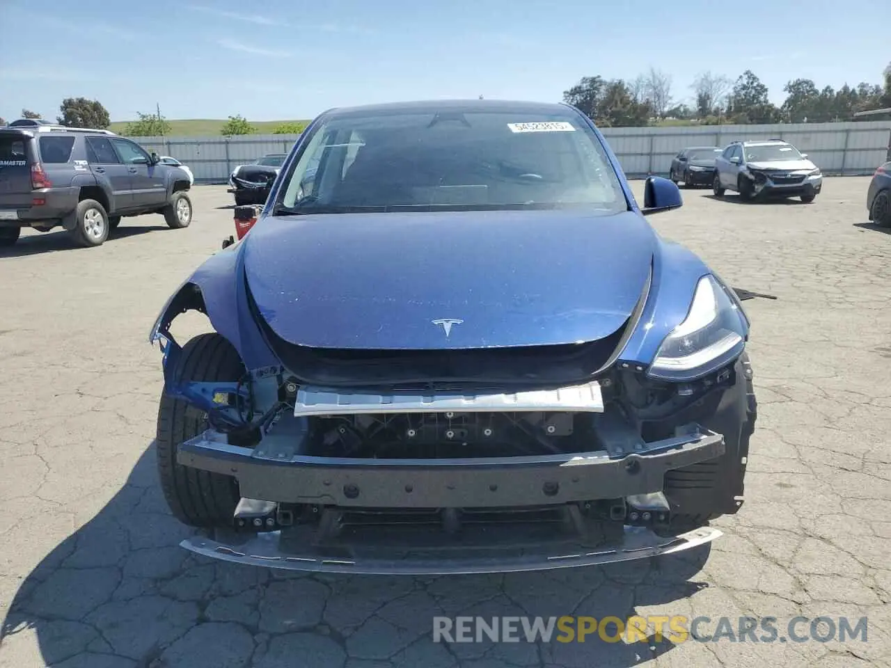 5 Photograph of a damaged car 7SAYGAEE3RF034699 TESLA MODEL Y 2024