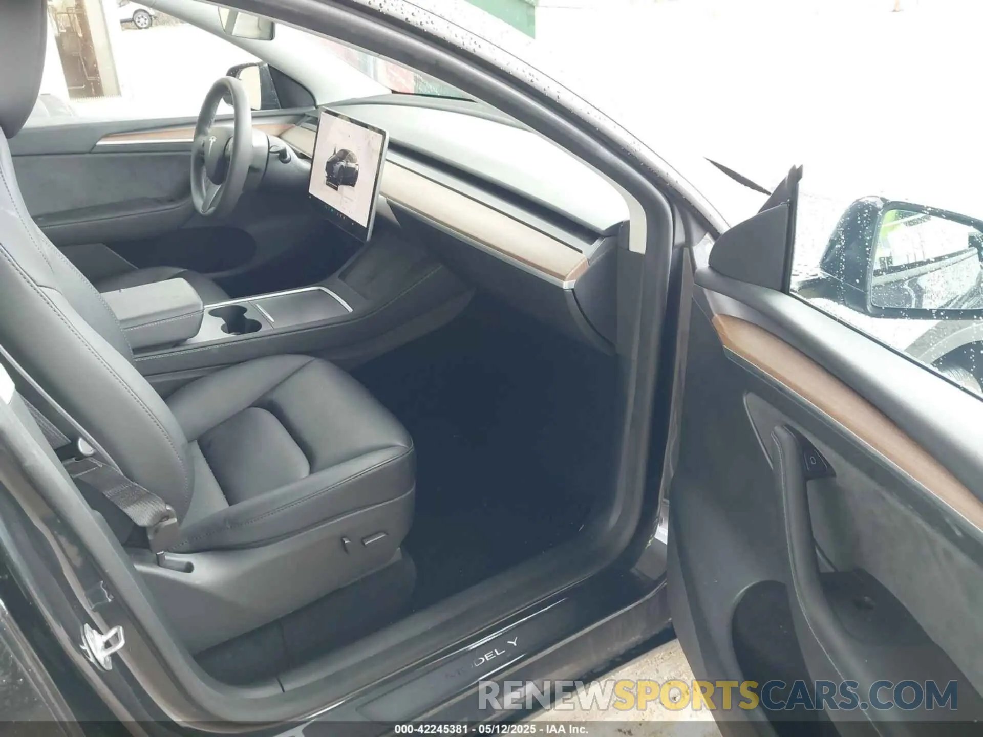 5 Фотография поврежденного автомобиля 7SAYGAEE3RF039918 TESLA MODEL Y 2024