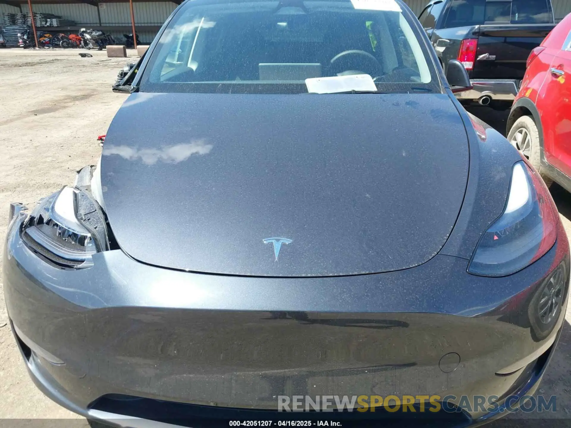 10 Photograph of a damaged car 7SAYGAEE4RF078906 TESLA MODEL Y 2024