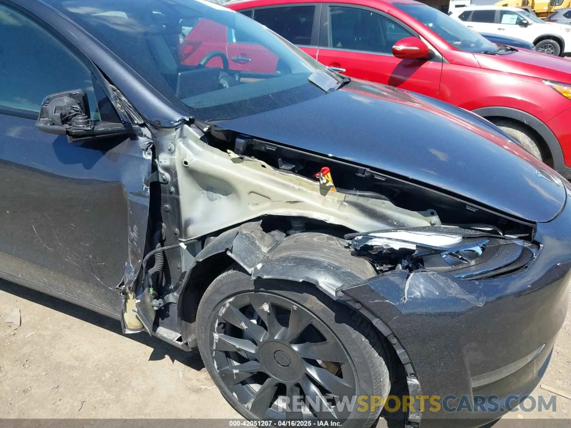 6 Photograph of a damaged car 7SAYGAEE4RF078906 TESLA MODEL Y 2024
