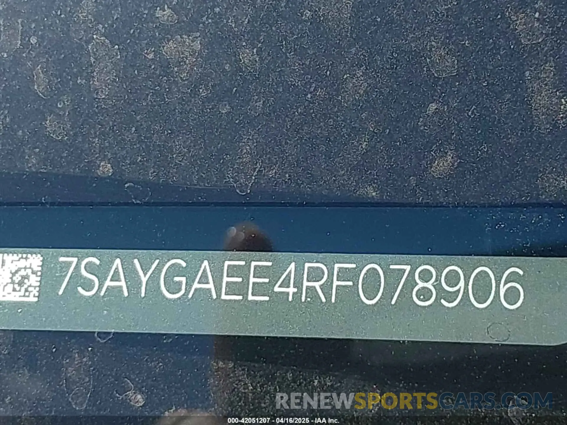 9 Photograph of a damaged car 7SAYGAEE4RF078906 TESLA MODEL Y 2024