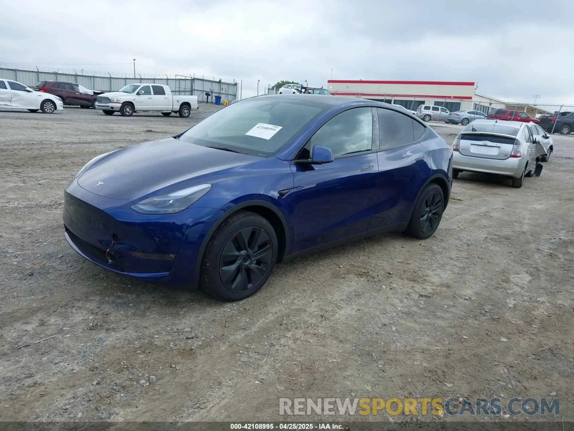 2 Фотография поврежденного автомобиля 7SAYGAEE4RF161266 TESLA MODEL Y 2024
