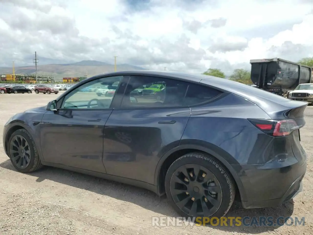 2 Photograph of a damaged car 7SAYGAEE5RF088151 TESLA MODEL Y 2024