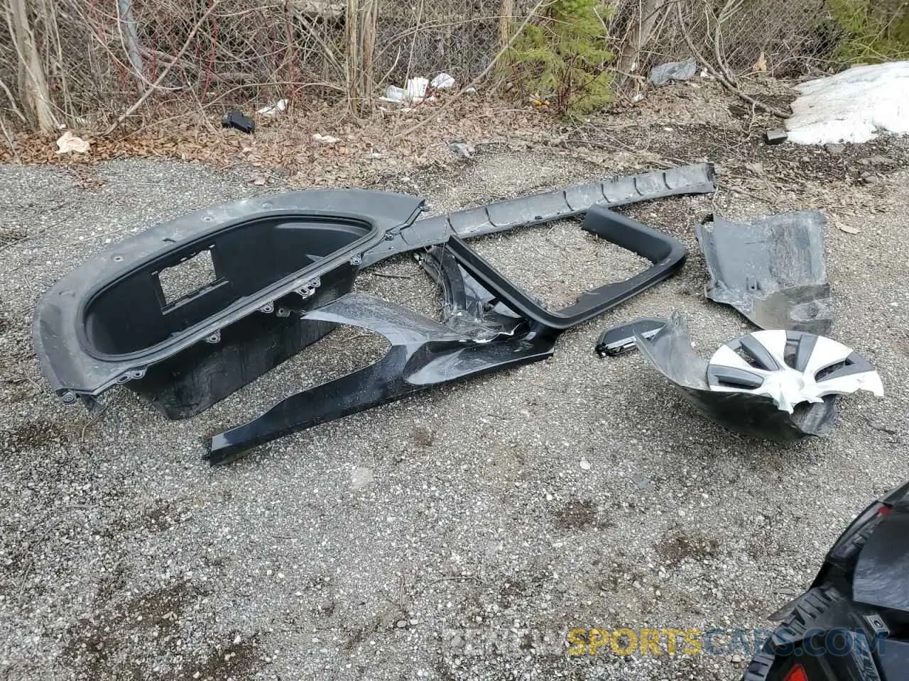 13 Фотография поврежденного автомобиля 7SAYGAEE6RF070354 TESLA MODEL Y 2024