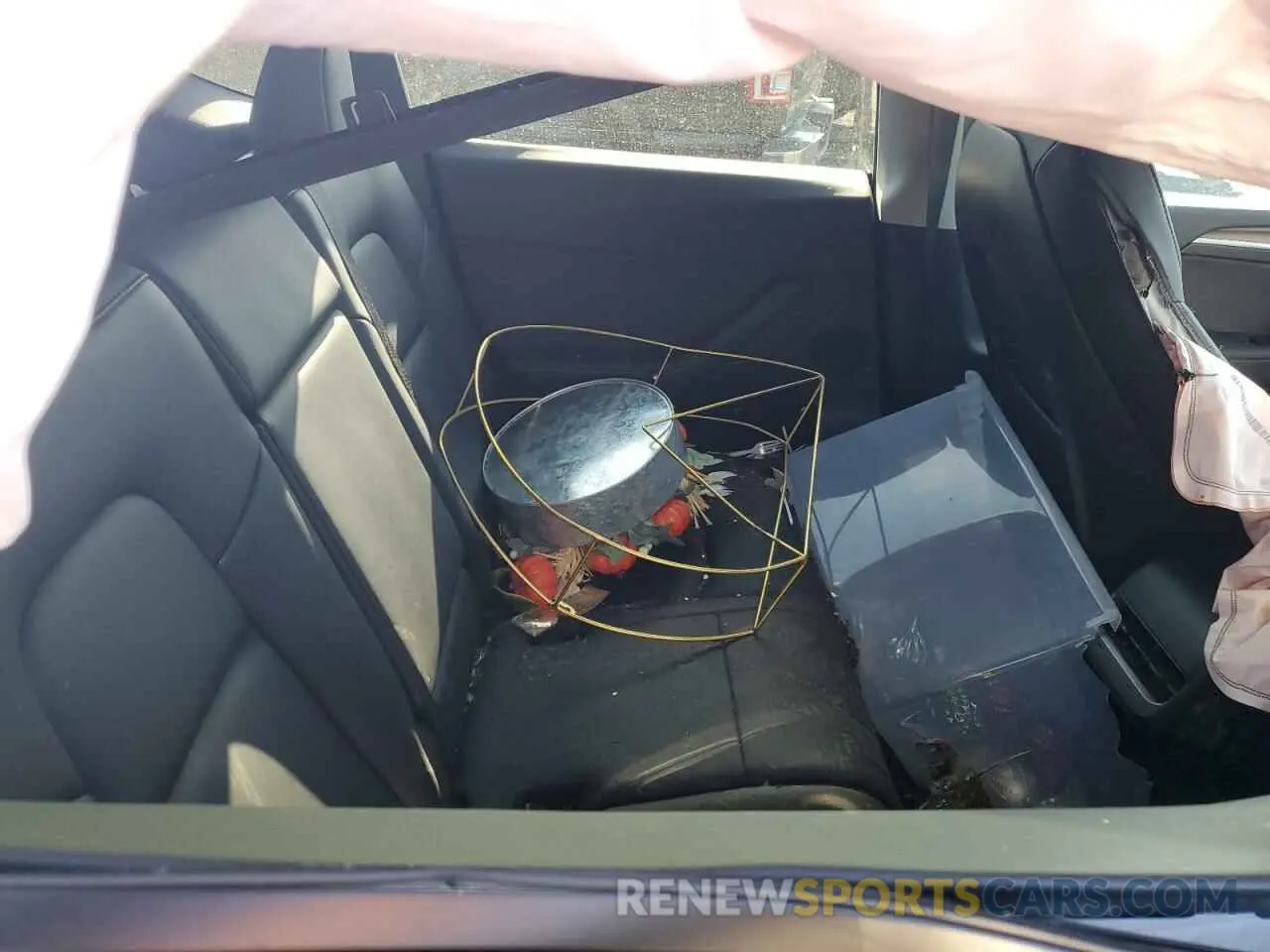 11 Фотография поврежденного автомобиля 7SAYGAEE6RF106267 TESLA MODEL Y 2024