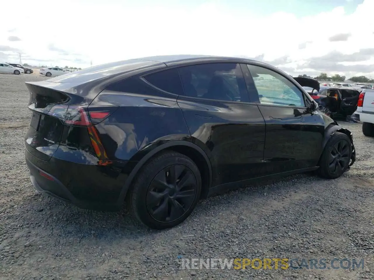 3 Photograph of a damaged car 7SAYGAEE6RF127846 TESLA MODEL Y 2024