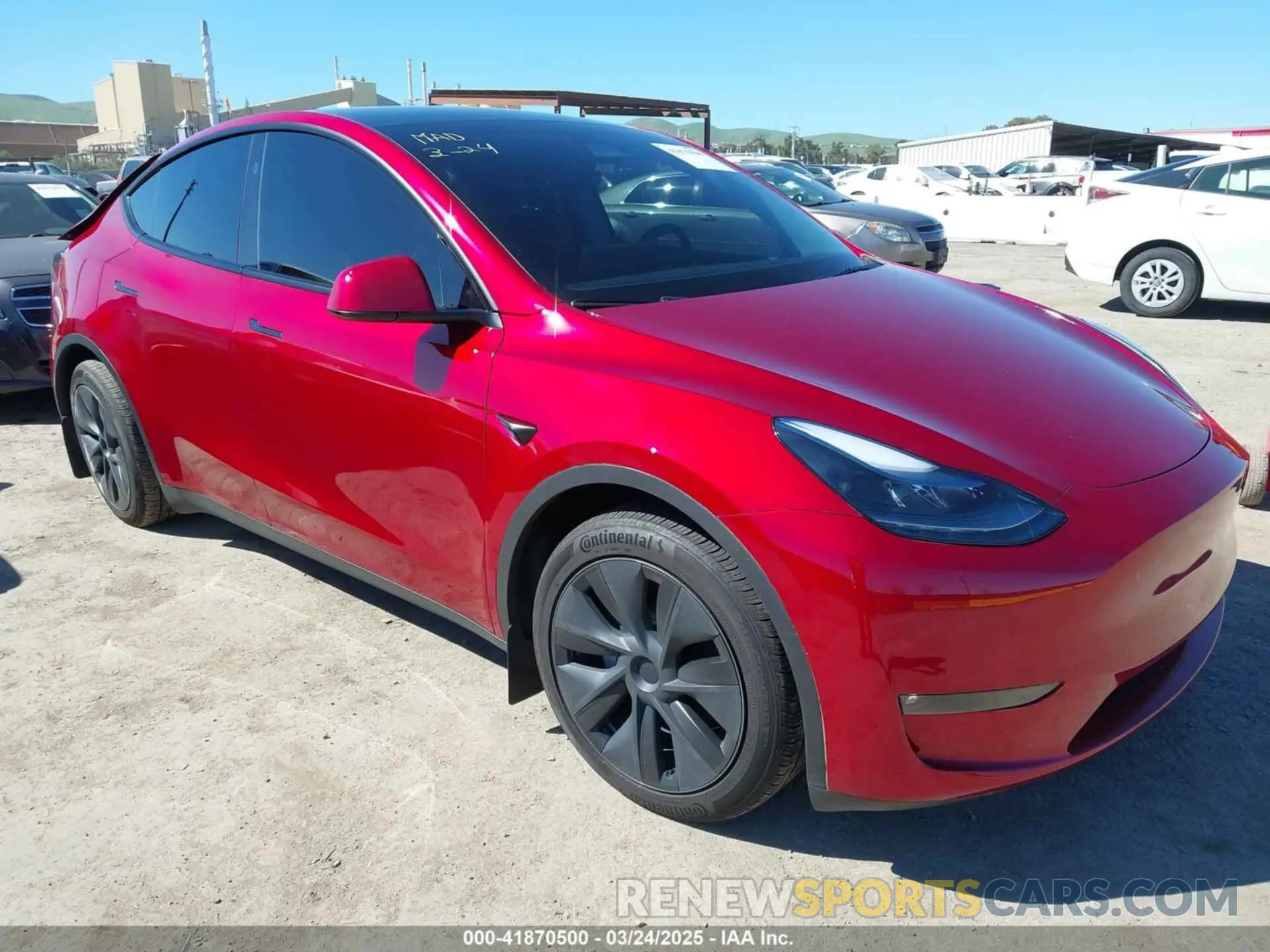 1 Photograph of a damaged car 7SAYGAEE6RF152066 TESLA MODEL Y 2024