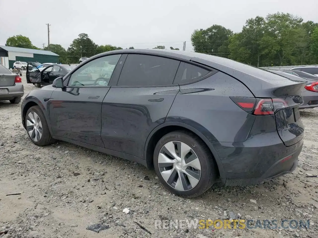 2 Photograph of a damaged car 7SAYGAEE7RF005786 TESLA MODEL Y 2024