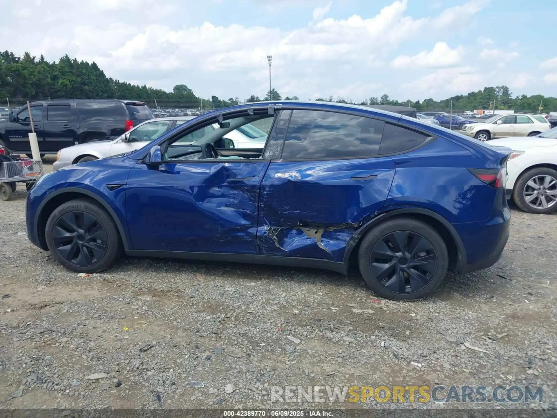 14 Фотография поврежденного автомобиля 7SAYGAEE7RF156787 TESLA MODEL Y 2024